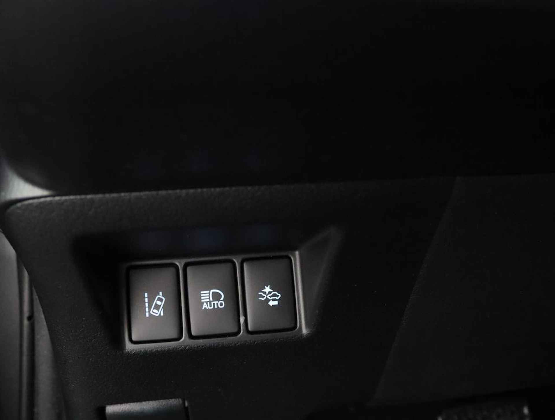 Toyota Yaris 1.5 Hybrid Design | Parkeercamera | Navigatie | Climate control | Cruise control | - 46/54
