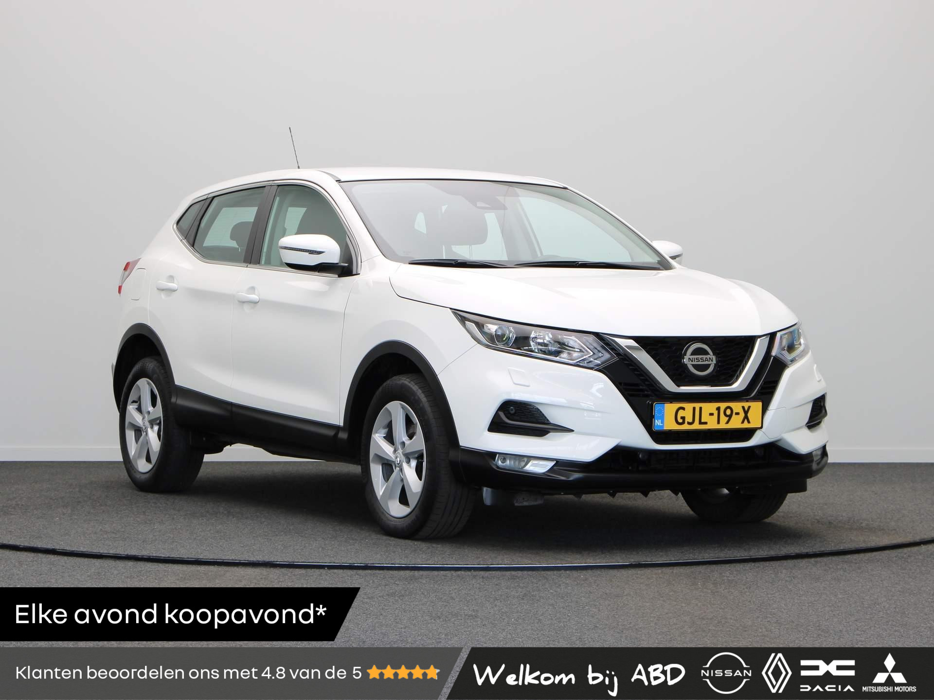 Nissan Qashqai 140pk DIG-T Acces Edition | Stoelverwarming | Achteruitrijcamera | Climate control | Cruise control |