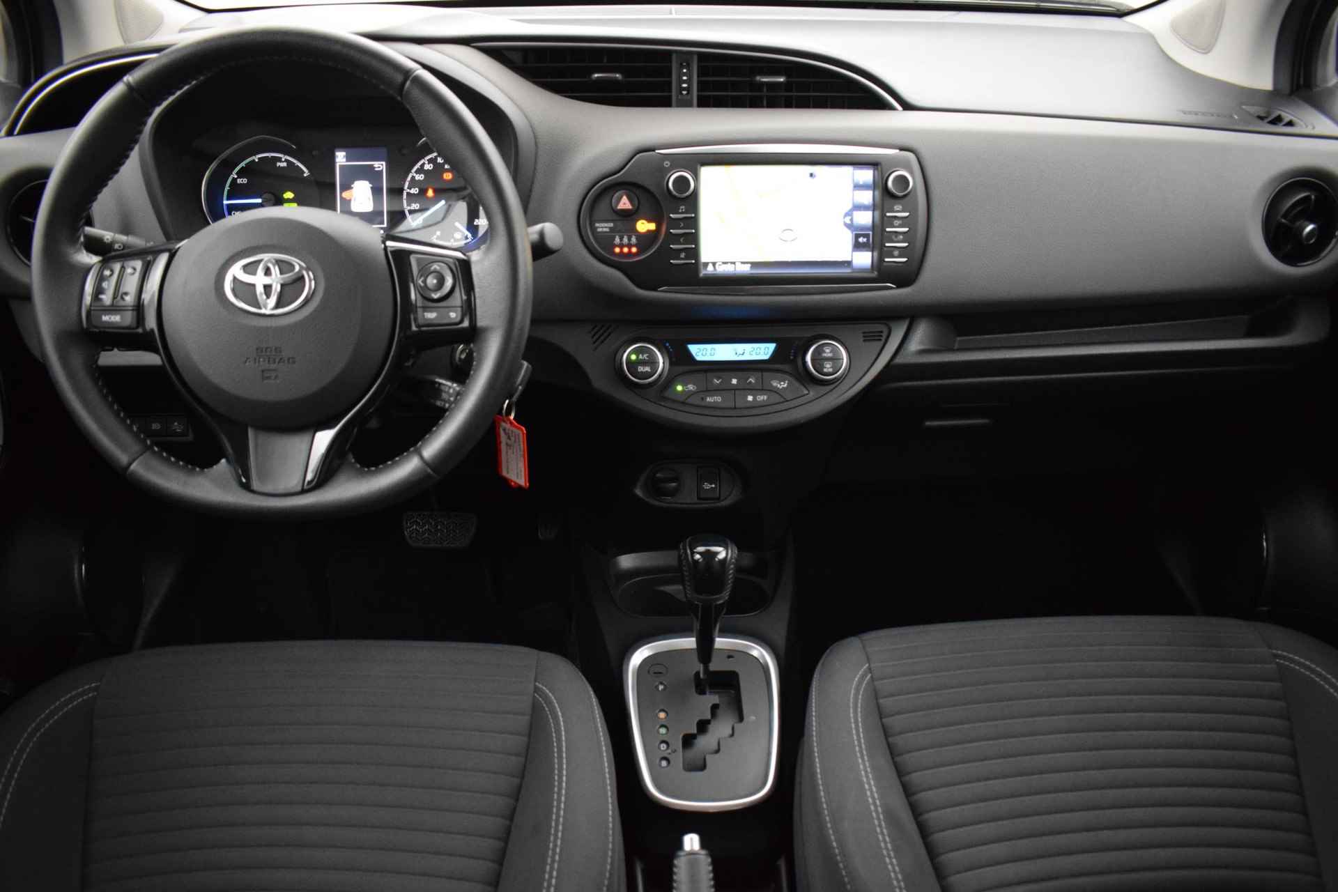 Toyota Yaris 1.5 Hybrid Active 5drs Automaat - 8/34