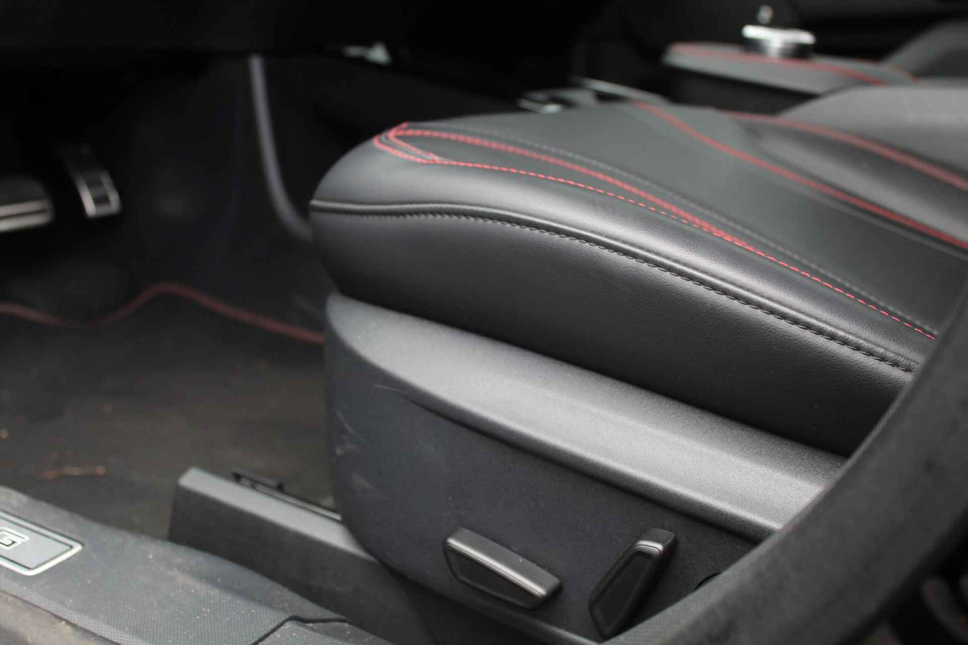 Ford Mustang Mach-E 75kWh AWD | 12% bijtelling | Technology Pack | Elektr. achterklep | Stoelverwarming | Adapt. Cruise control | Camera | - 27/35