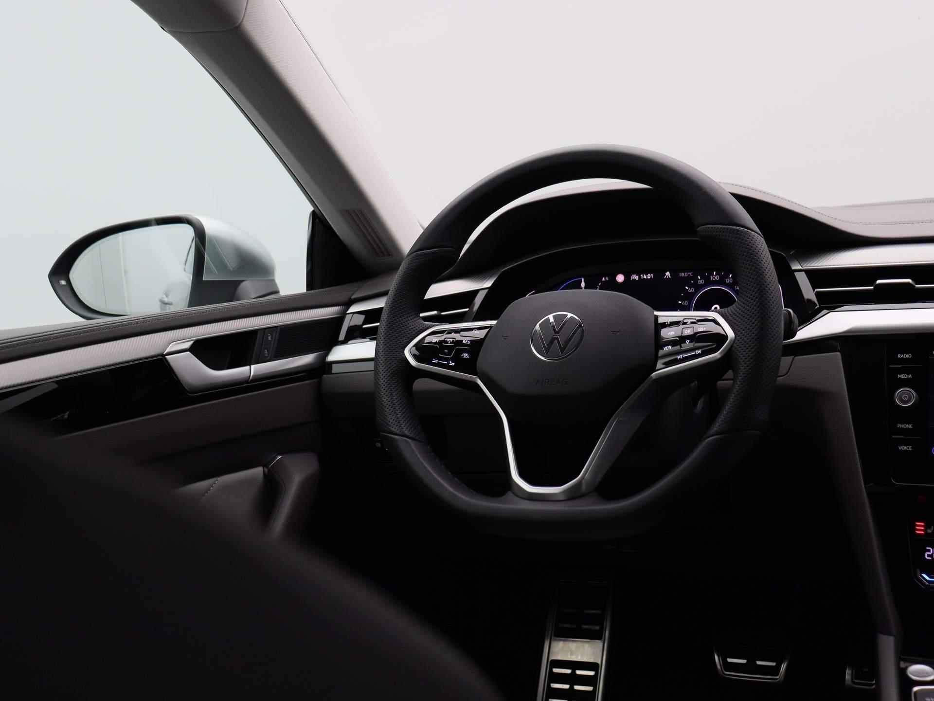 Volkswagen Arteon 1.4 TSI eHybrid Elegance | Automaat | Leder | Navigatie | Climate control | Parkeer sensoren | LMV | LED | Stoel verwarming | Apple carplay | DAB | Lage km stand - 11/43