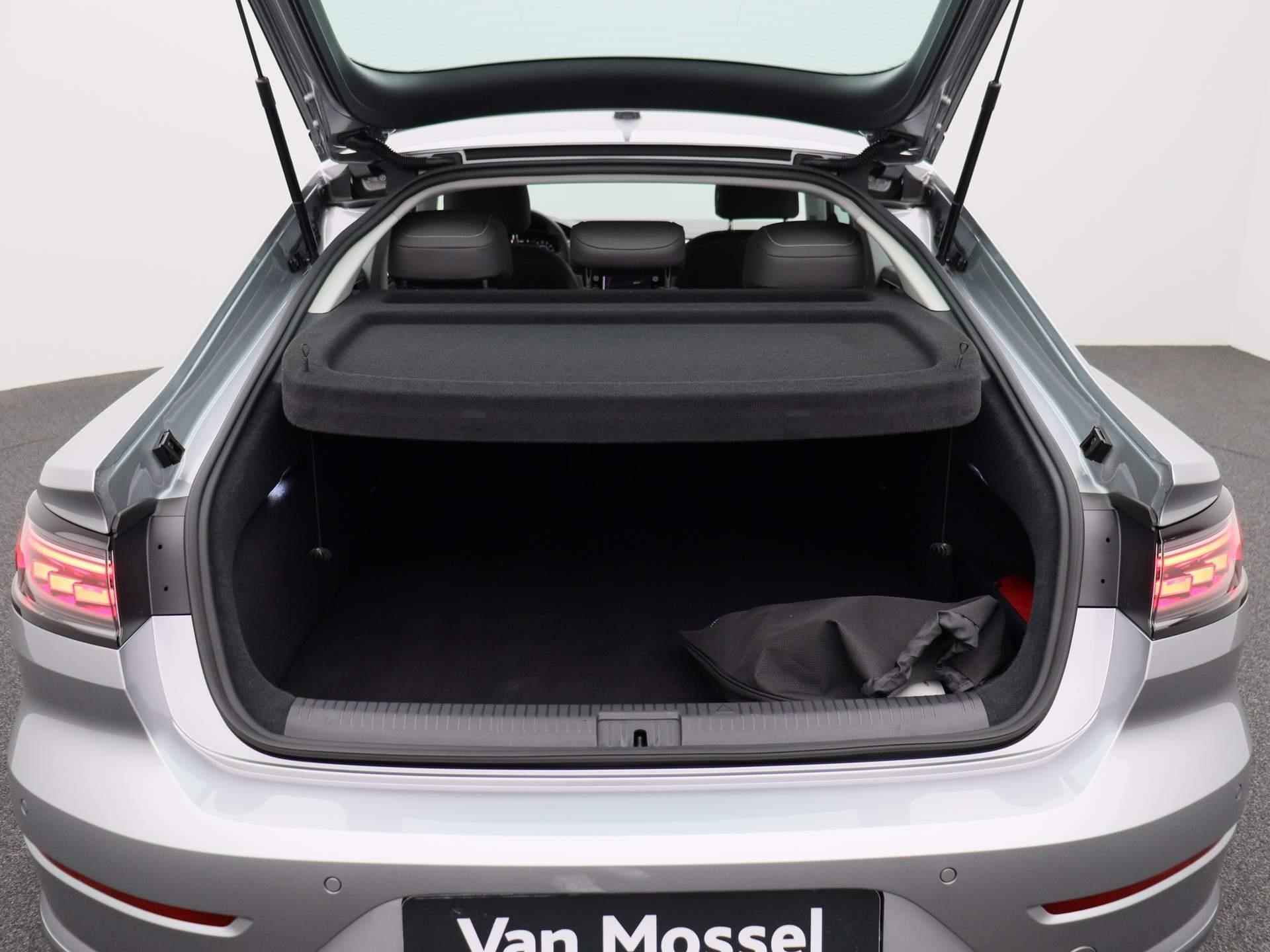 Volkswagen Arteon 1.4 TSI eHybrid Elegance | Automaat | Leder | Navigatie | Climate control | Parkeer sensoren | LMV | LED | Stoel verwarming | Apple carplay | DAB | Lage km stand - 14/43