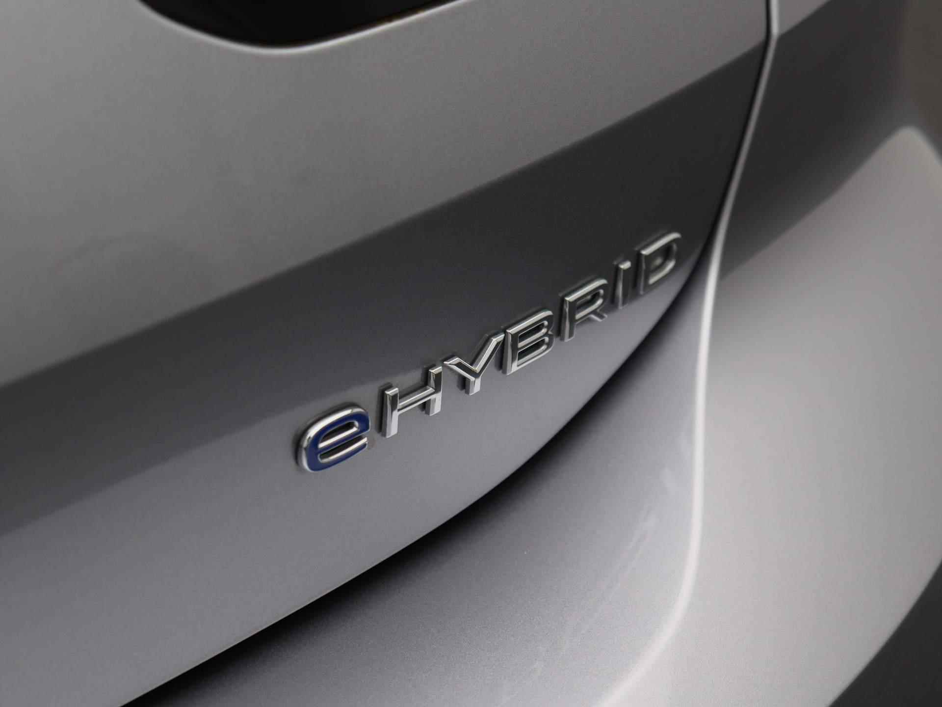 Volkswagen Arteon 1.4 TSI eHybrid Elegance | Automaat | Leder | Navigatie | Climate control | Parkeer sensoren | LMV | LED | Stoel verwarming | Apple carplay | DAB - 37/43
