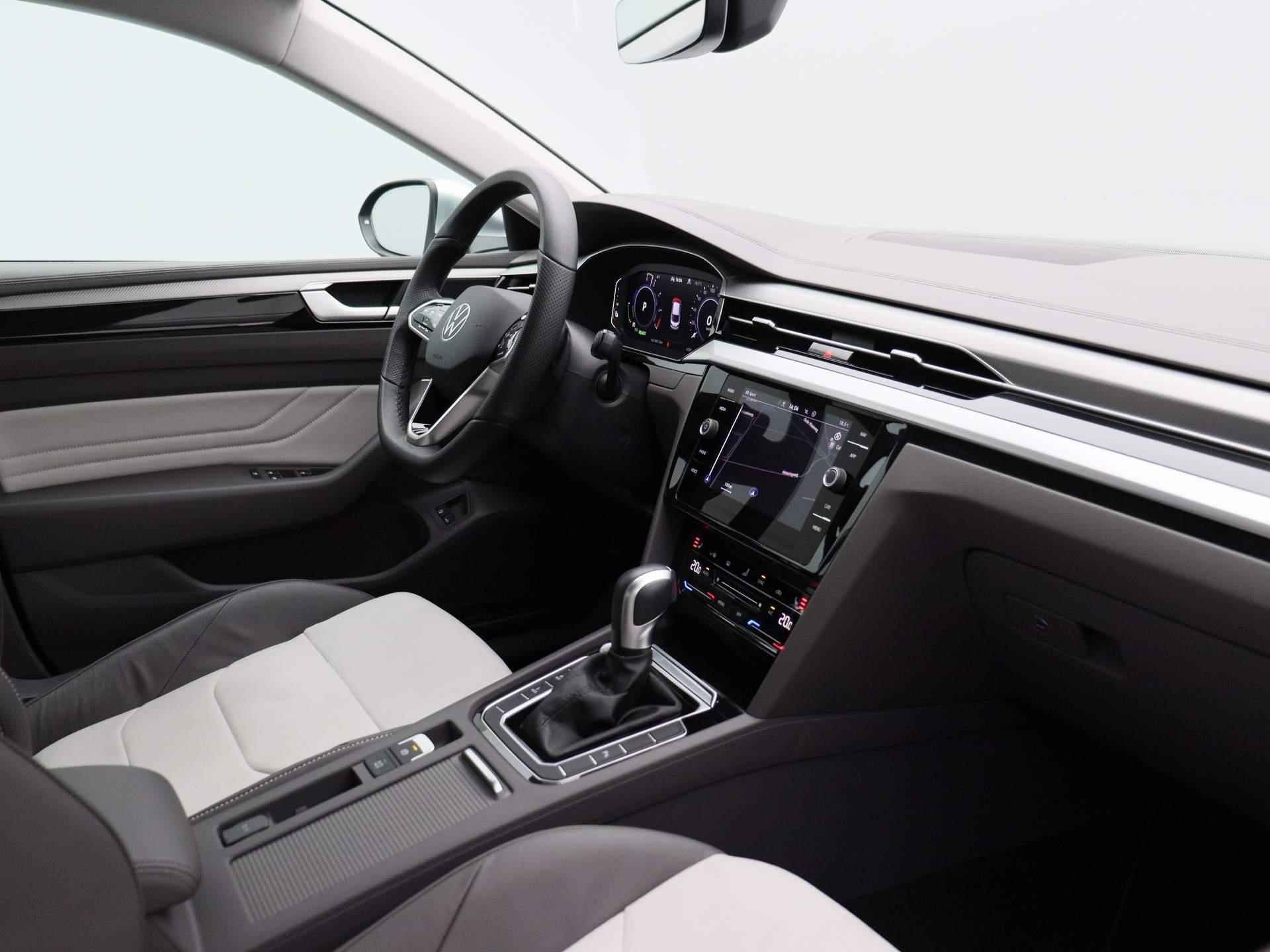 Volkswagen Arteon 1.4 TSI eHybrid Elegance | Automaat | Leder | Navigatie | Climate control | Parkeer sensoren | LMV | LED | Stoel verwarming | Apple carplay | DAB - 39/43