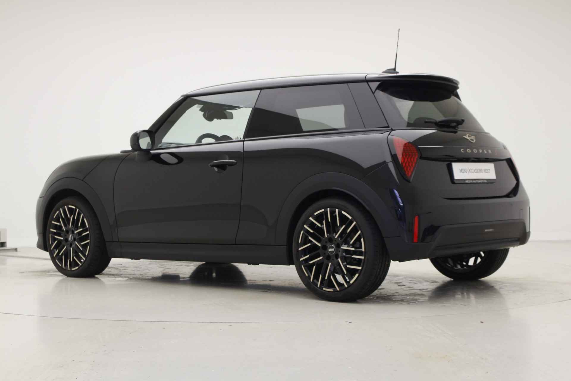 MINI 3-deurs 2.0 Cooper S Favoured S - 6/36