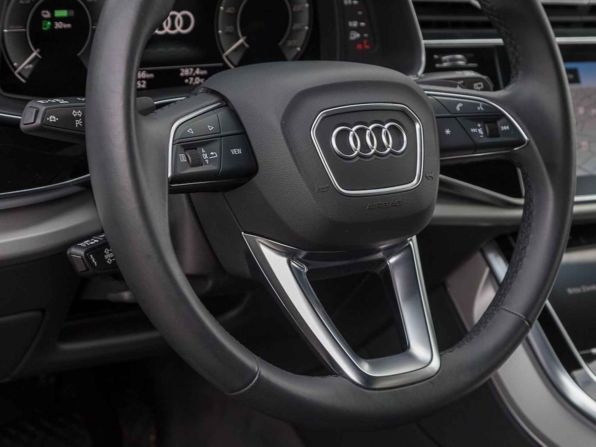 Audi Q7 55 TFSI e quattro 381 PK S-Line ACC Luchtvering Virtual Head-Up 20 Inch - 9/14