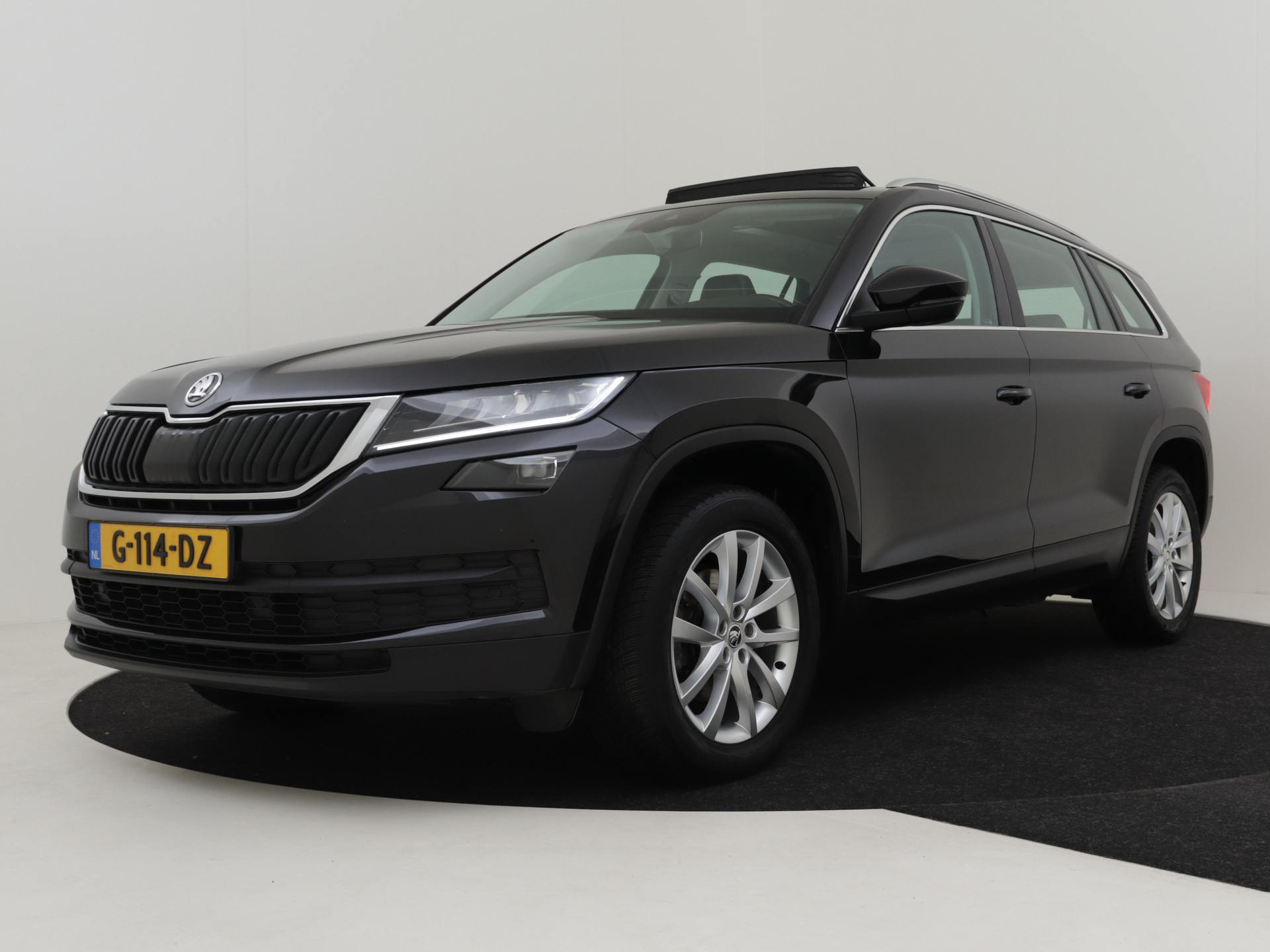 Škoda Kodiaq 1.5 TSI Business Edition 150pk | 1e eigenaar | Cruise control | Trekgewicht 1800kg | Navigatie | App connect | Parkeersensoren v