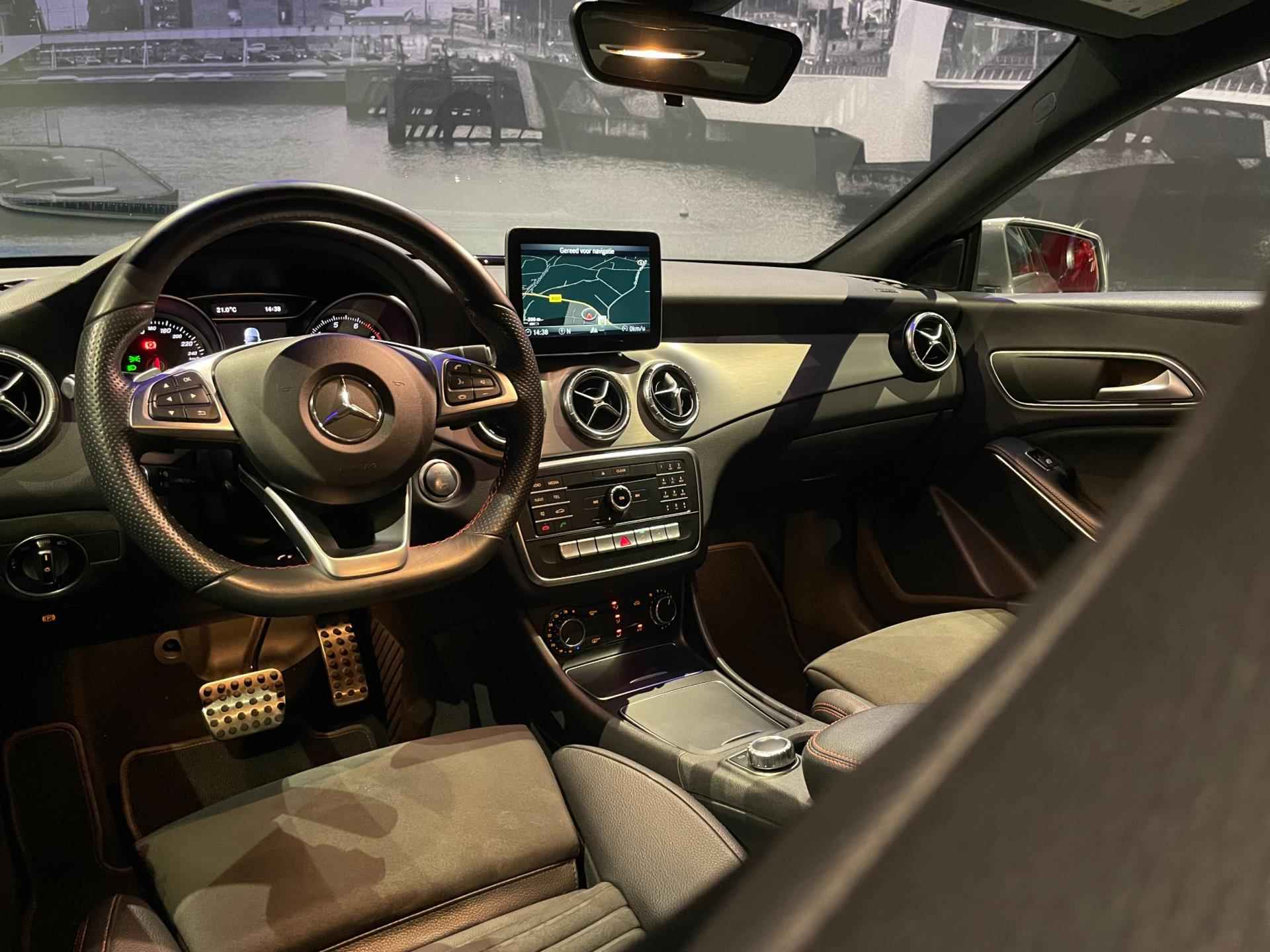 Mercedes-Benz CLA-klasse 180 Business Solution AMG Upgrade Edition *Camera*Led*Origineel NL* - 20/28