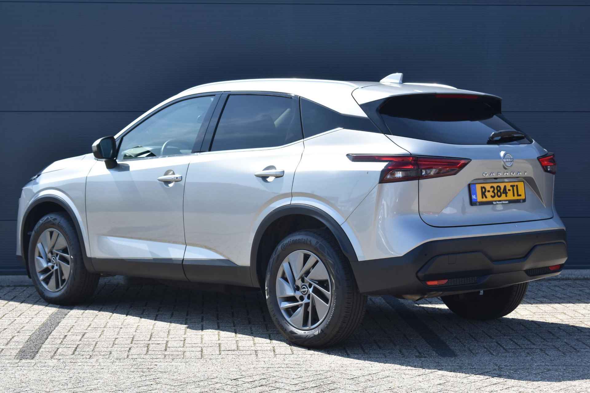 Nissan Qashqai 1.3 MHEV Acenta 140pk | Achteruitrijcamera | Panorama-dak | Carplay| Adaptive Cruise Control | Climate Control - 7/36