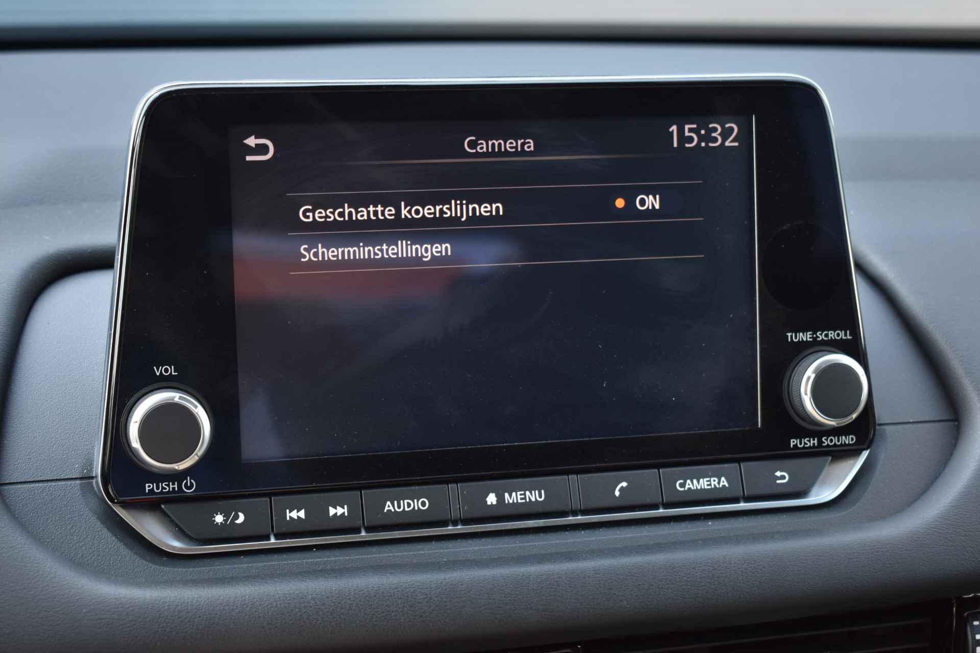 Nissan Qashqai 1.3 MHEV Acenta 140pk | Achteruitrijcamera | Panorama-dak | Carplay| Adaptive Cruise Control | Climate Control - 23/36