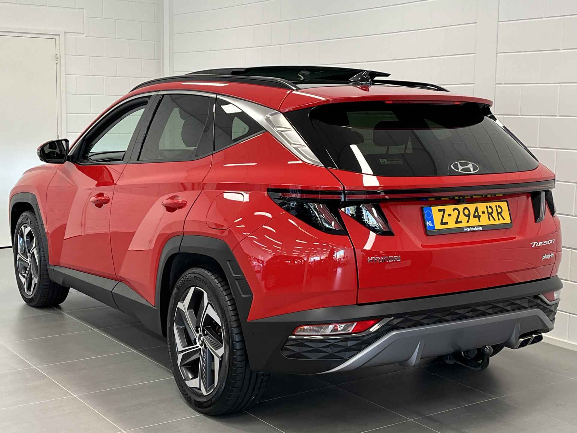 Hyundai Tucson 1.6 T-GDI PHEV Premium Sky 4WD TREKHAAK | PANORAMADAK | LEDER | NAVIGATIE | ZEER RIJKE UITRUSTING - 10/53