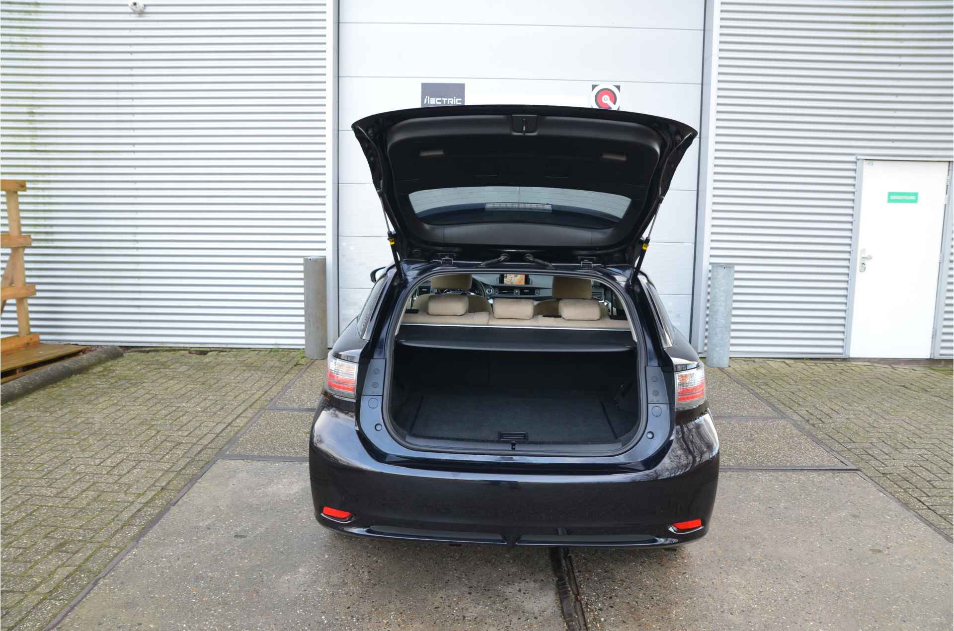 Lexus CT 200h Hybrid 17" Aluminium, Dealer onderhouden! - 27/29