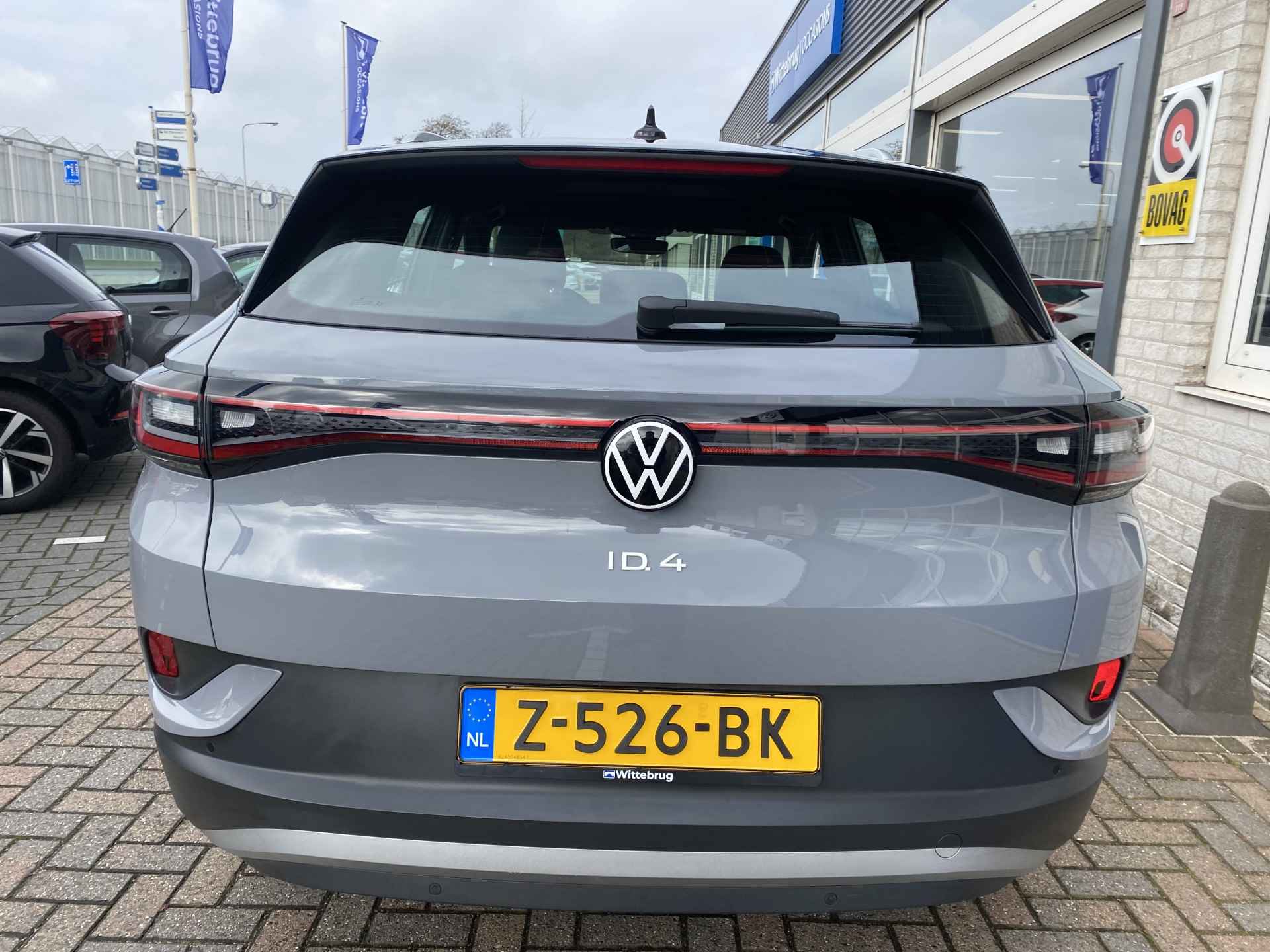 Volkswagen ID.4 Pure 52 kWh / INCL BTW/ PARK. SENSOREN/ STOEL EN STUUR VERWARM./ ADAPT. CRUISE/ APP CONNECT/ DAB/ 19" LMV/ - 34/41