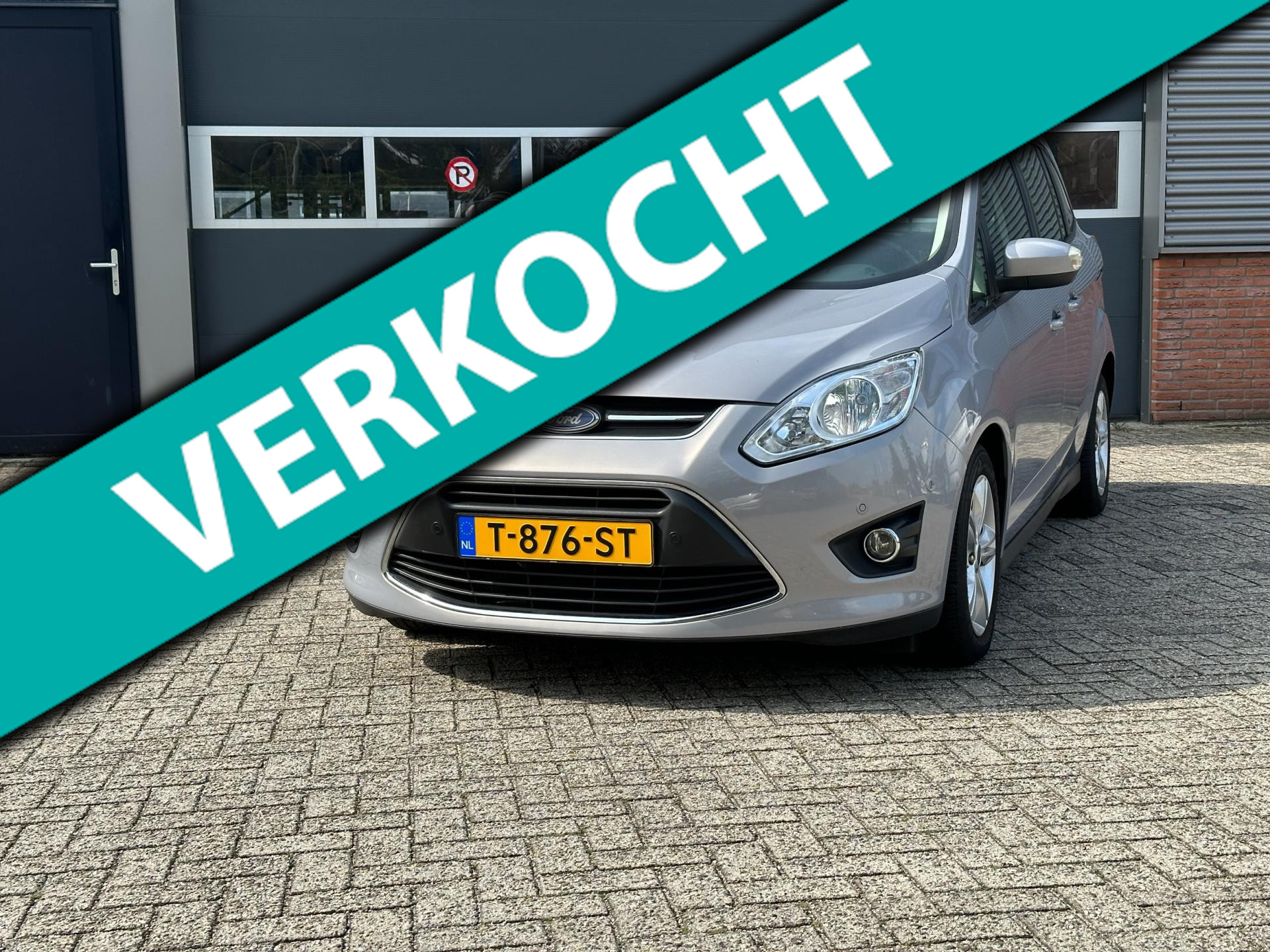 Ford GRAND C-MAX 1.0 Titanium / Parkeerhulp / Parkeersensoren / Bluetooth