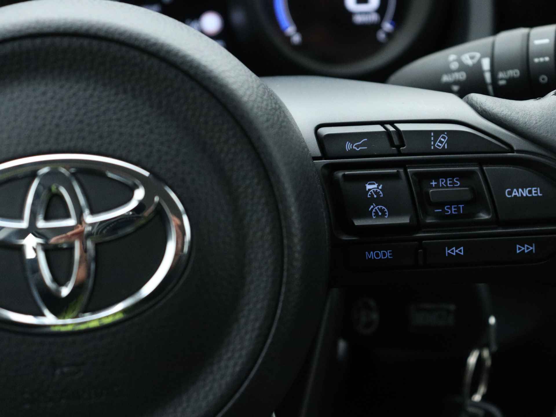 Toyota Yaris Cross 1.5 Hybrid Active Limited Automaat | Apple Carplay/Android Auto | Dealer onderhouden | - 23/42