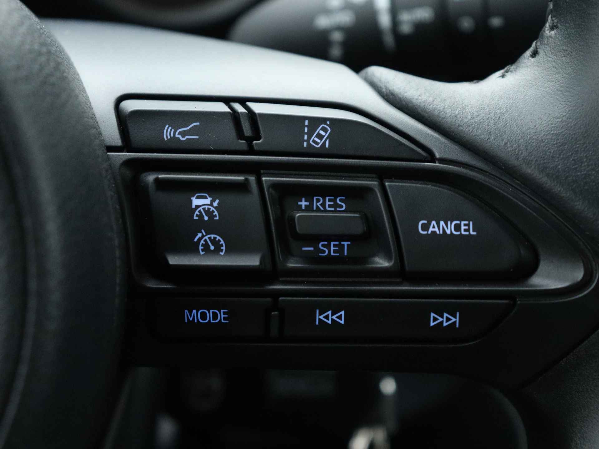 Toyota Yaris Cross 1.5 Hybrid Active Limited Automaat | Apple Carplay/Android Auto | Dealer onderhouden | - 26/42