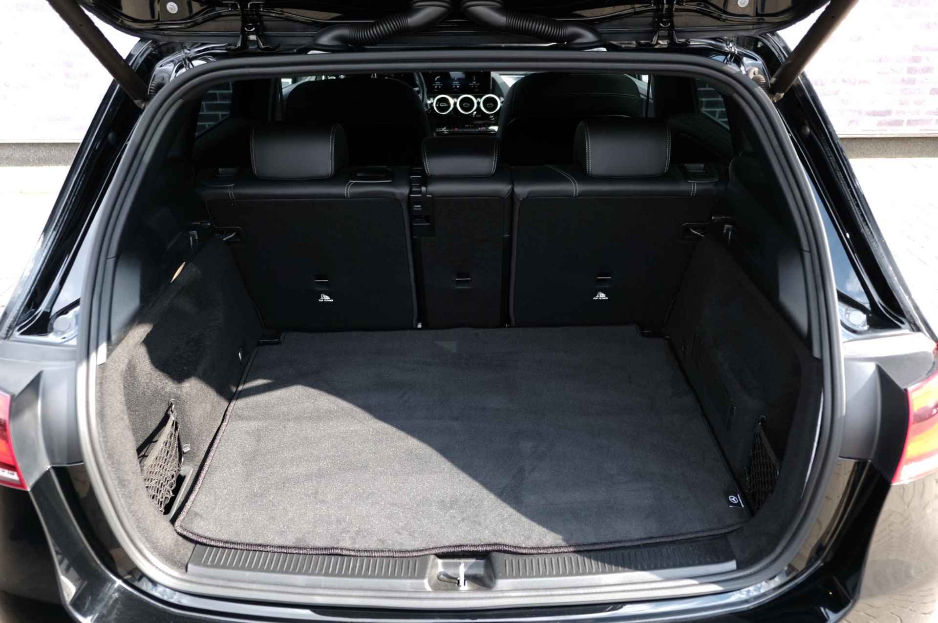 Mercedes-Benz B-klasse 200 Business Solution Luxury | cruise control | comfortstoelen | parkeer assistent | sportstuur | Achteruitrijcamera - 10/34