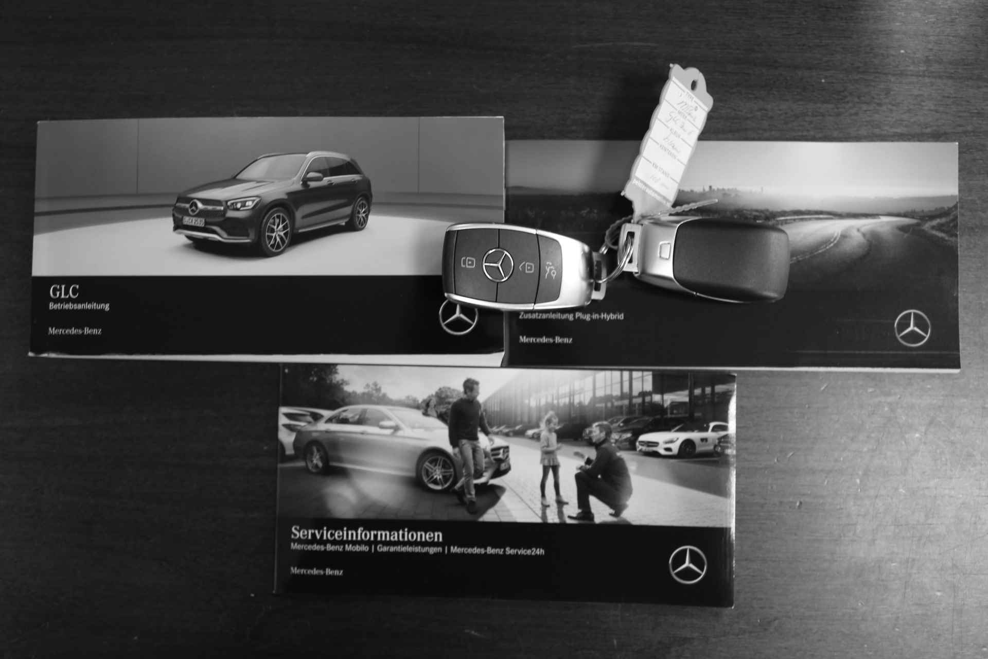 Mercedes-Benz GLC 300e PHEV Plug in 4MATIC*Perfect MB Onderh.*1ste Eig*BTW*ACC/Sfeer/Dodehoek/Keyless Entry+Go/Leder/Stoelverw./Elek Klep/LED/Appl - 4/63