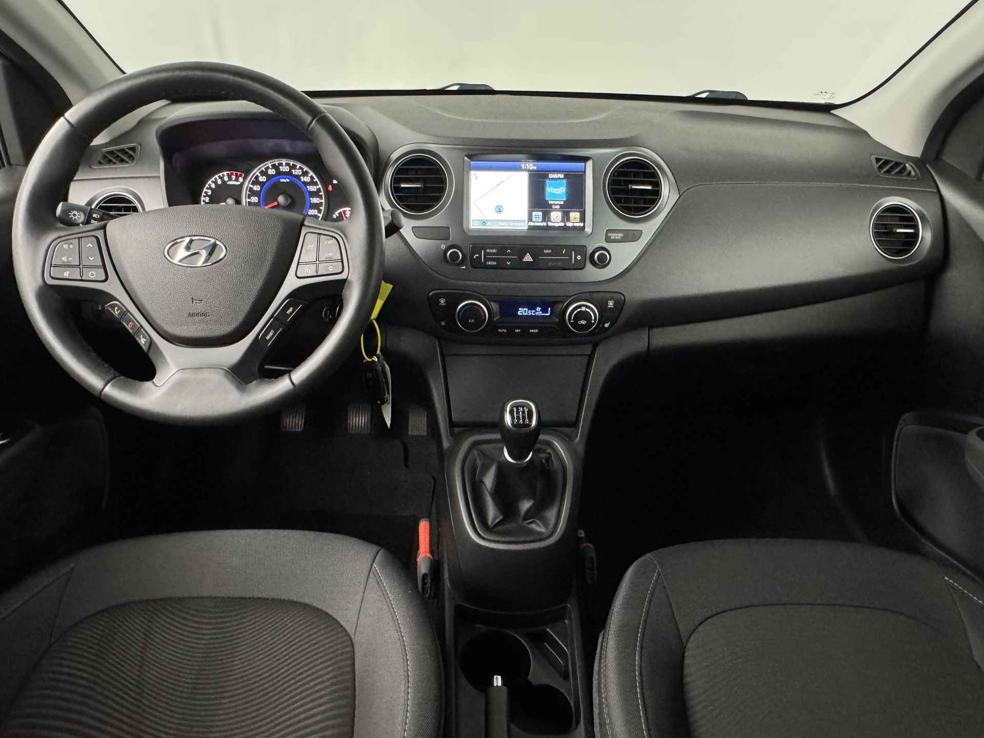 Hyundai i10 1.0i Premium  | Navigatie | Cruise Control | Stoelverwarming | - 5/48