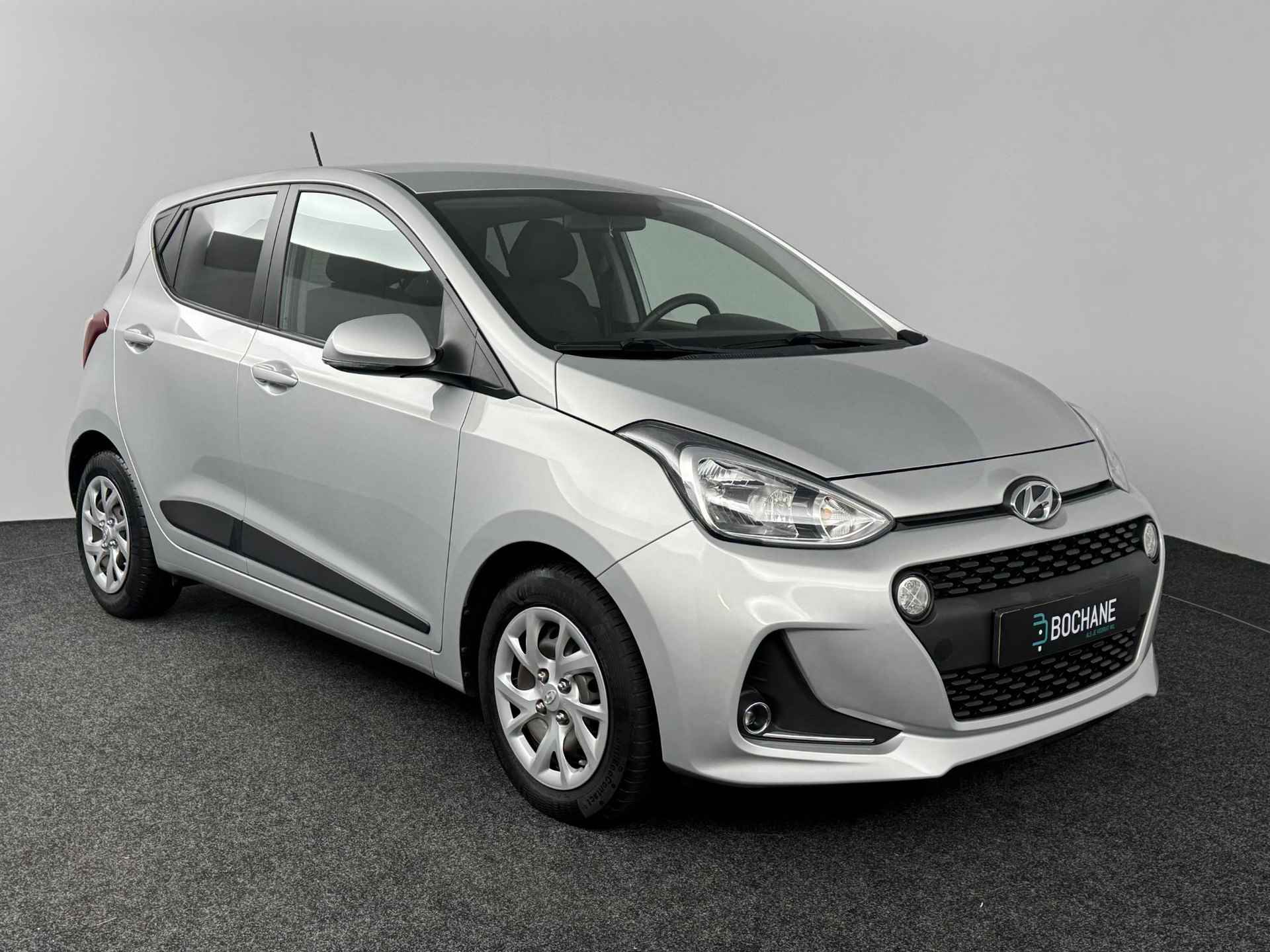 Hyundai i10 1.0i Premium  | Navigatie | Cruise Control | Stoelverwarming | - 7/48