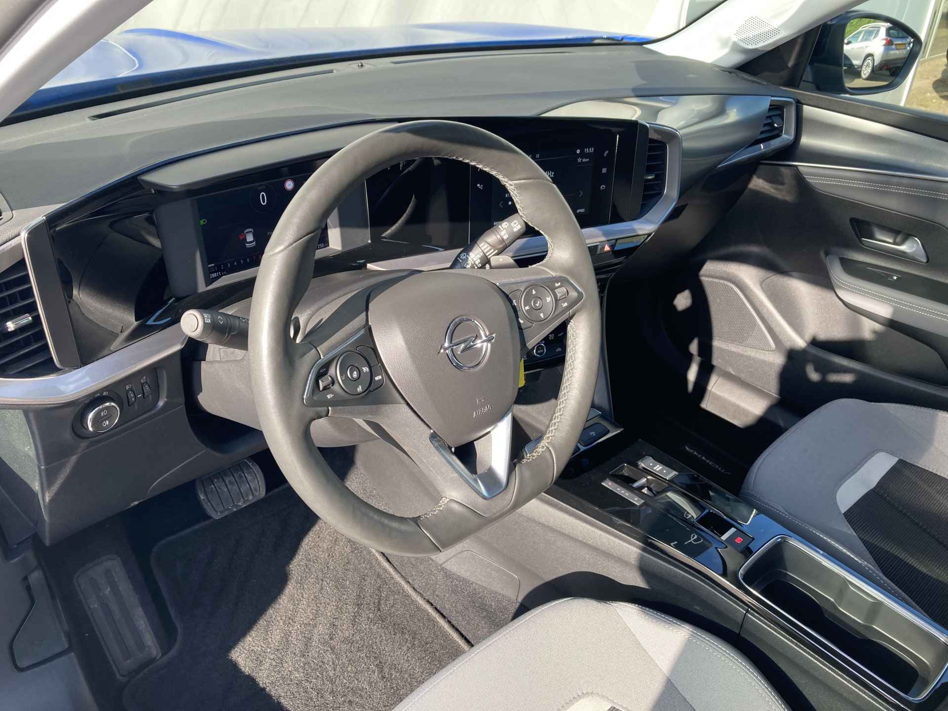 Opel Mokka 1.2 Turbo 130pk Automaat Business Elegance | Camera | Cruise | Navi by app | Stuurverwarming | pdc achter | - 15/35