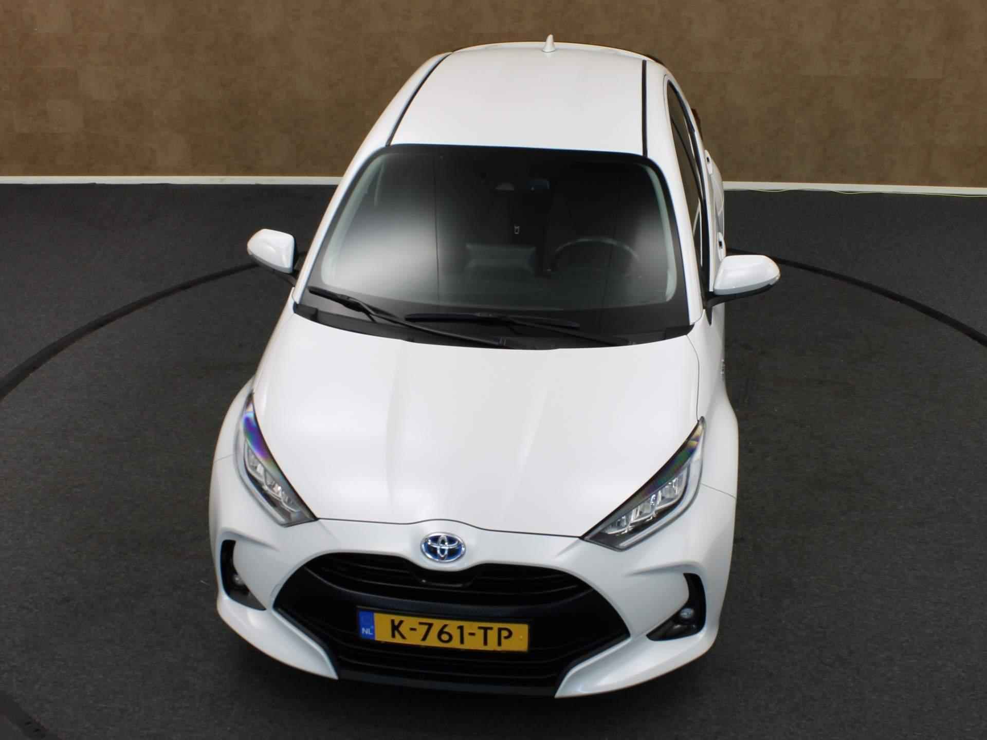 Toyota Yaris 1.5 Hybrid Style - ORIGINEEL NEDERLANDSE AUTO - NAVIGATIE - CLIMATE CONTROL - 16 INCH LICHT METALEN VELGEN - ACHTERUITRIJCAMERA - JBL AUDIO - VERWARMBARE VOORSTOELEN - TELEFOONLADER - KEYLESS ENTRY/ START - MIDDENARMSTEUN VOOR - 7/40