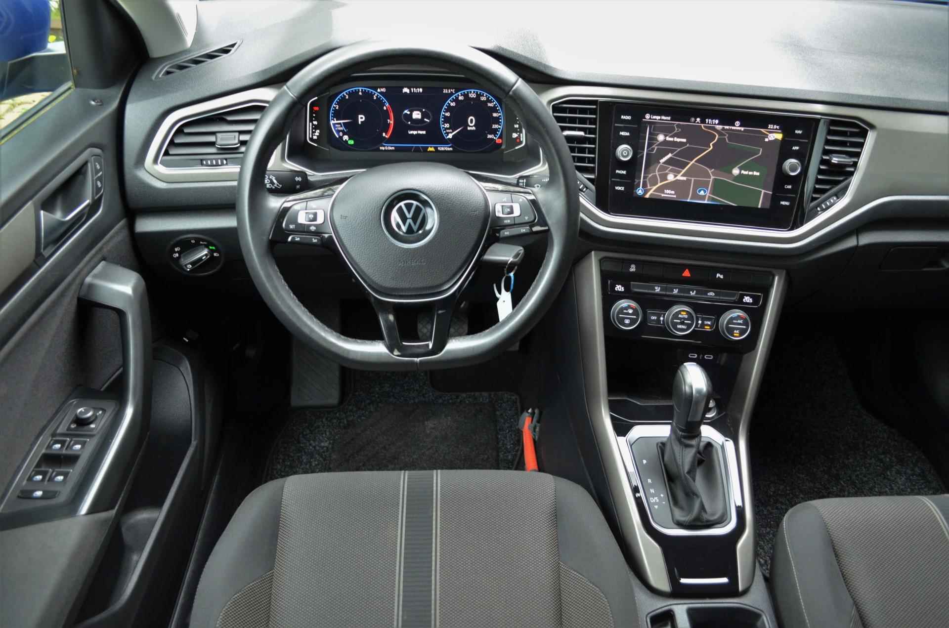 Volkswagen T-Roc 1.5 TSI Style Business Automaat / Vitual / Adap.CC / Navi. / Camera / Apple Carplay / NL auto - 8/30