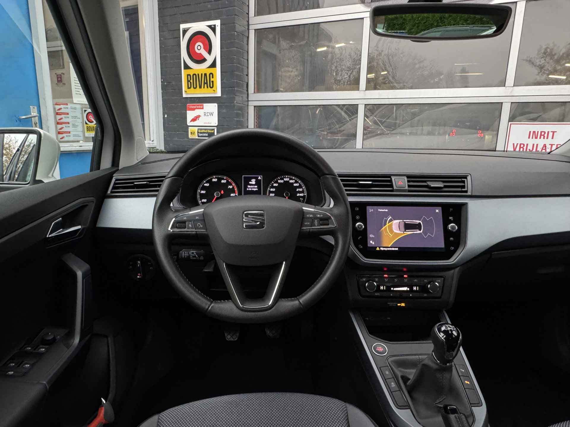 SEAT Arona 1.0 TSI Style Business Intense | Achteruitrijcamera | Trekhaak | Navigatie | Apple Carplay | Rijklaar + 12 Maand BOVAG Garantie - 8/55