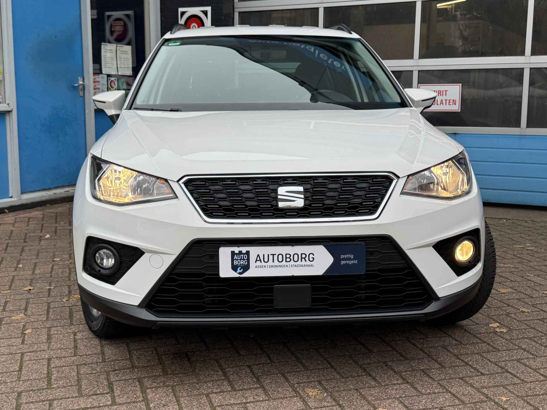 SEAT Arona 1.0 TSI Style Business Intense | Achteruitrijcamera | Trekhaak | Navigatie | Apple Carplay | Rijklaar + 12 Maand BOVAG Garantie - 44/55