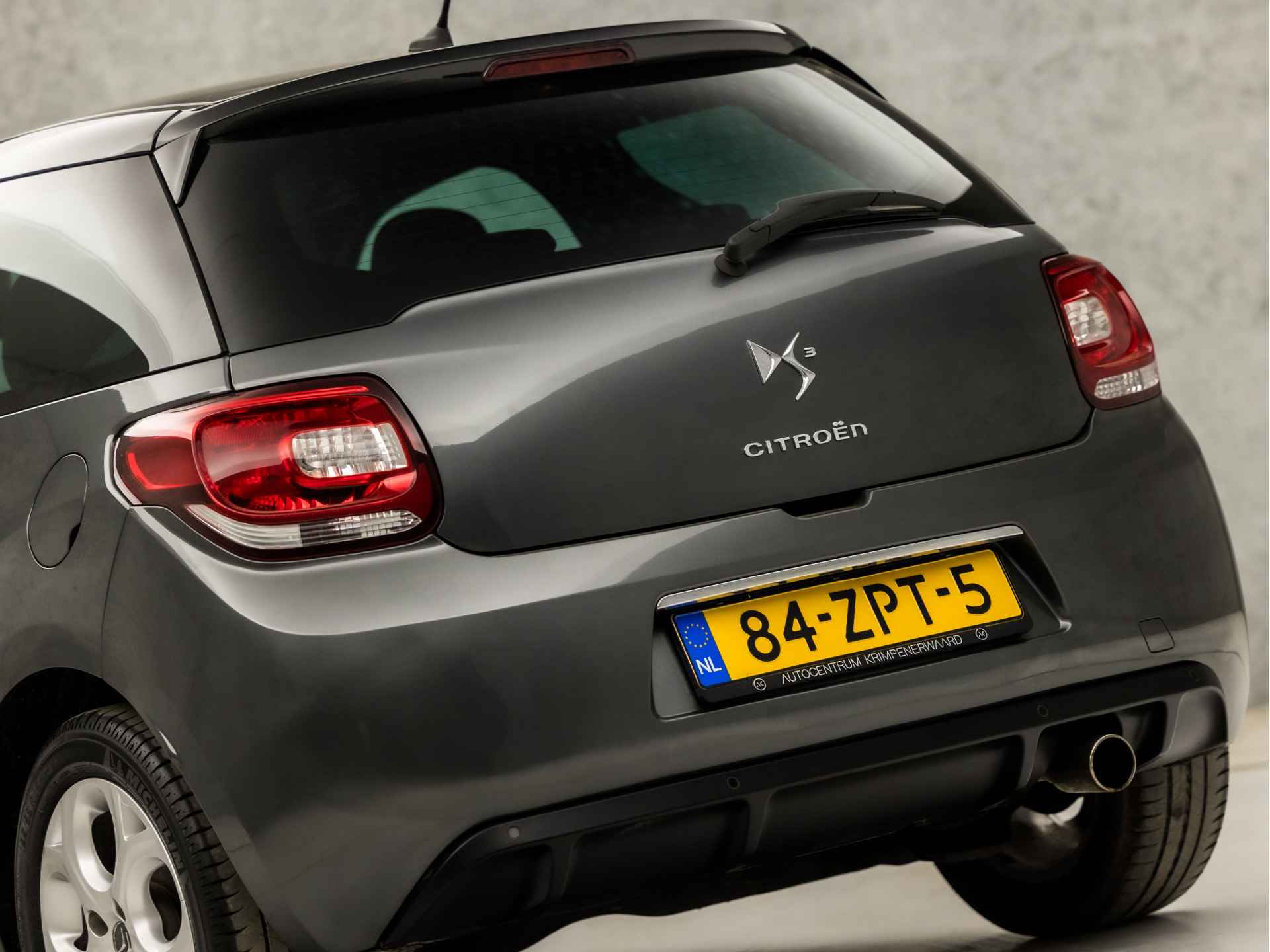 Citroën DS3 1.2 VTi So Chic (NAVIGATIE, NAP, CLIMATE, CRUISE, SPORTSTOELEN, ARMSTEUN, GETINT GLAS, ELEK RAMEN, NIEUWSTAAT) - 11/28