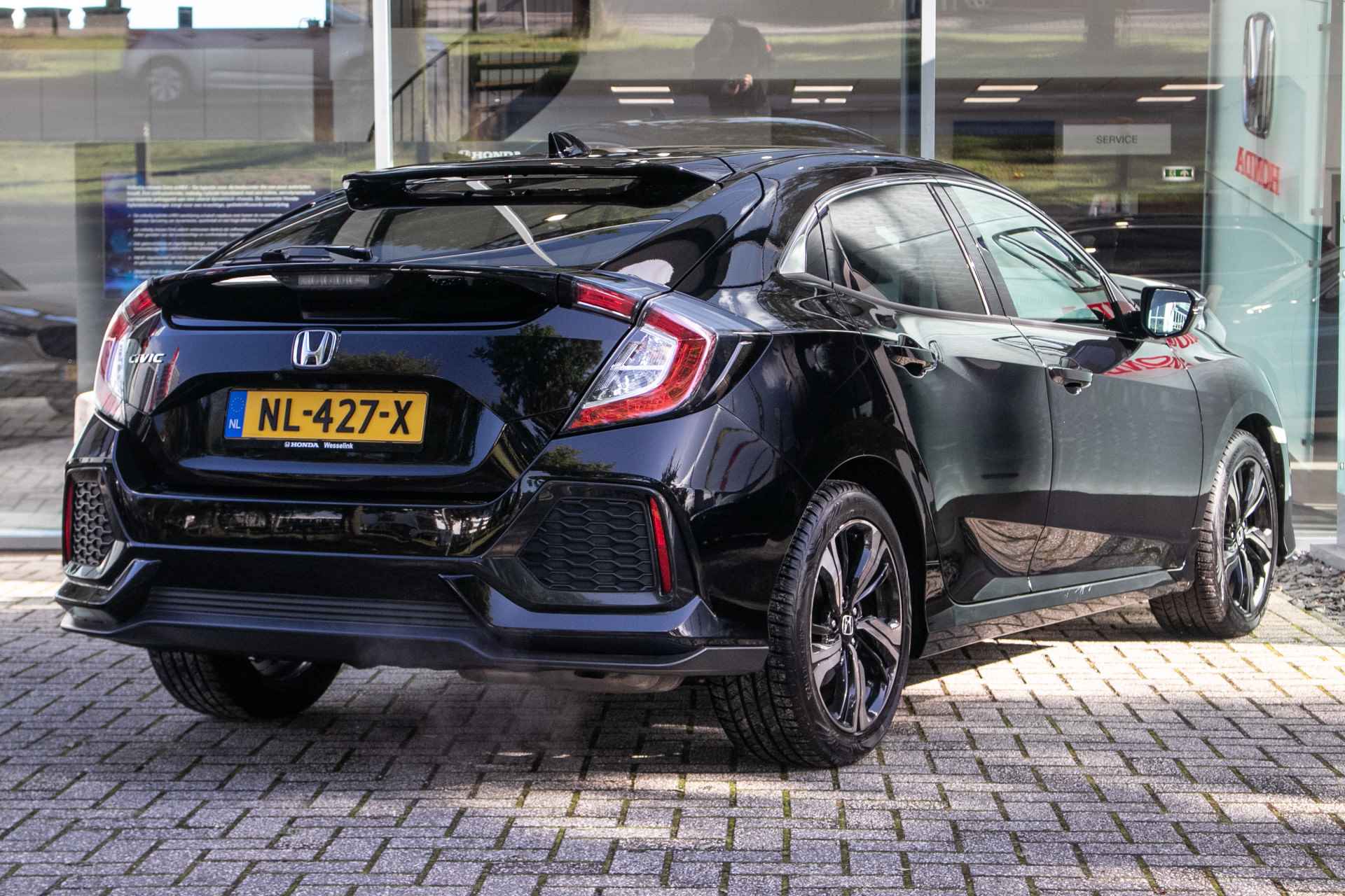 Honda Civic 1.0 i-VTEC Elegance - All in rijklaarprijs | Navi/camera | Dealer ond. | Cruise-contr - 3/38