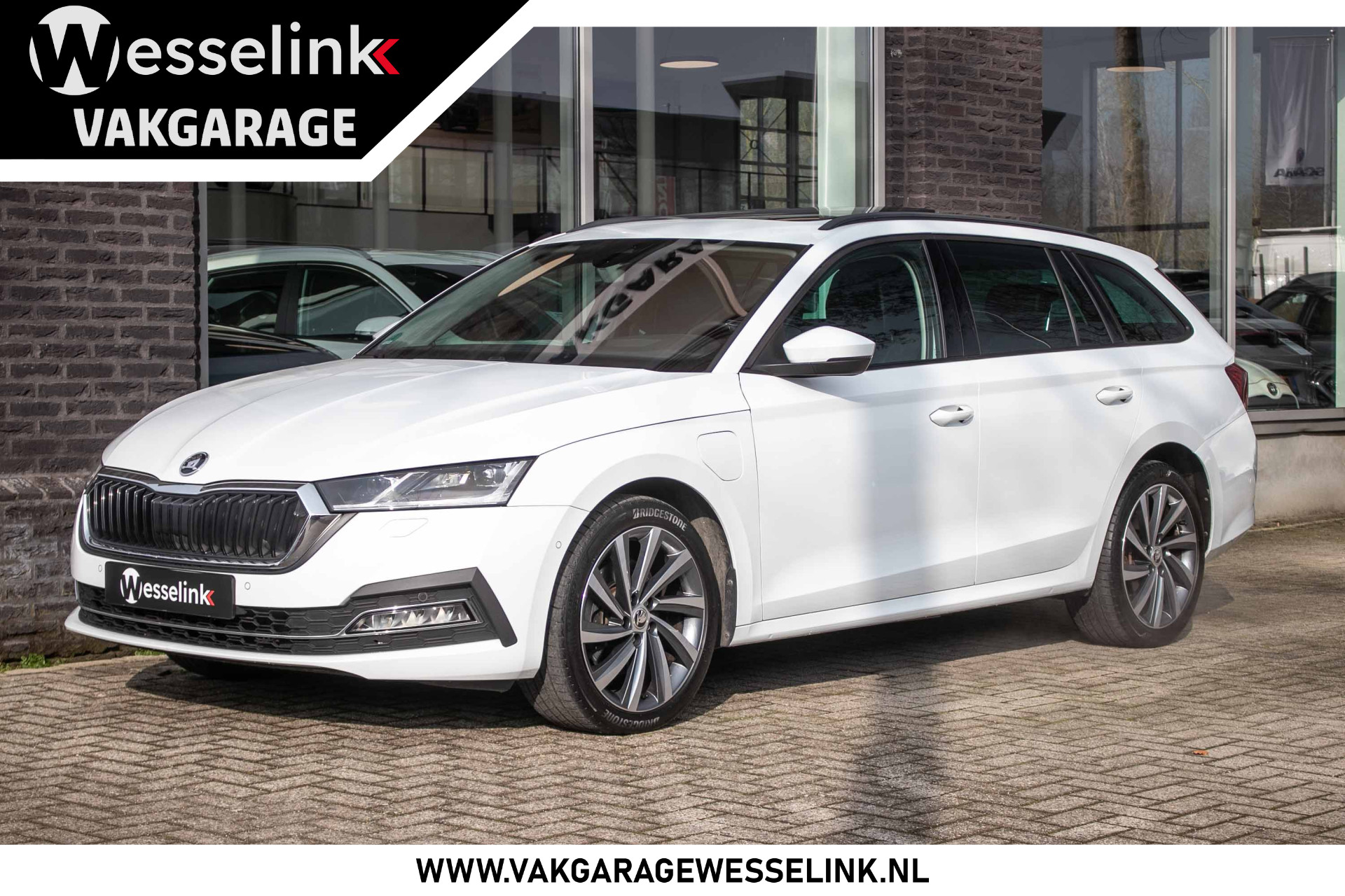 Škoda Octavia 1.4 TSI iV PHEV Business Edition Plus - All-in rijklrprs | Panodak | HUD | Stoel/stuurverw. | Memory