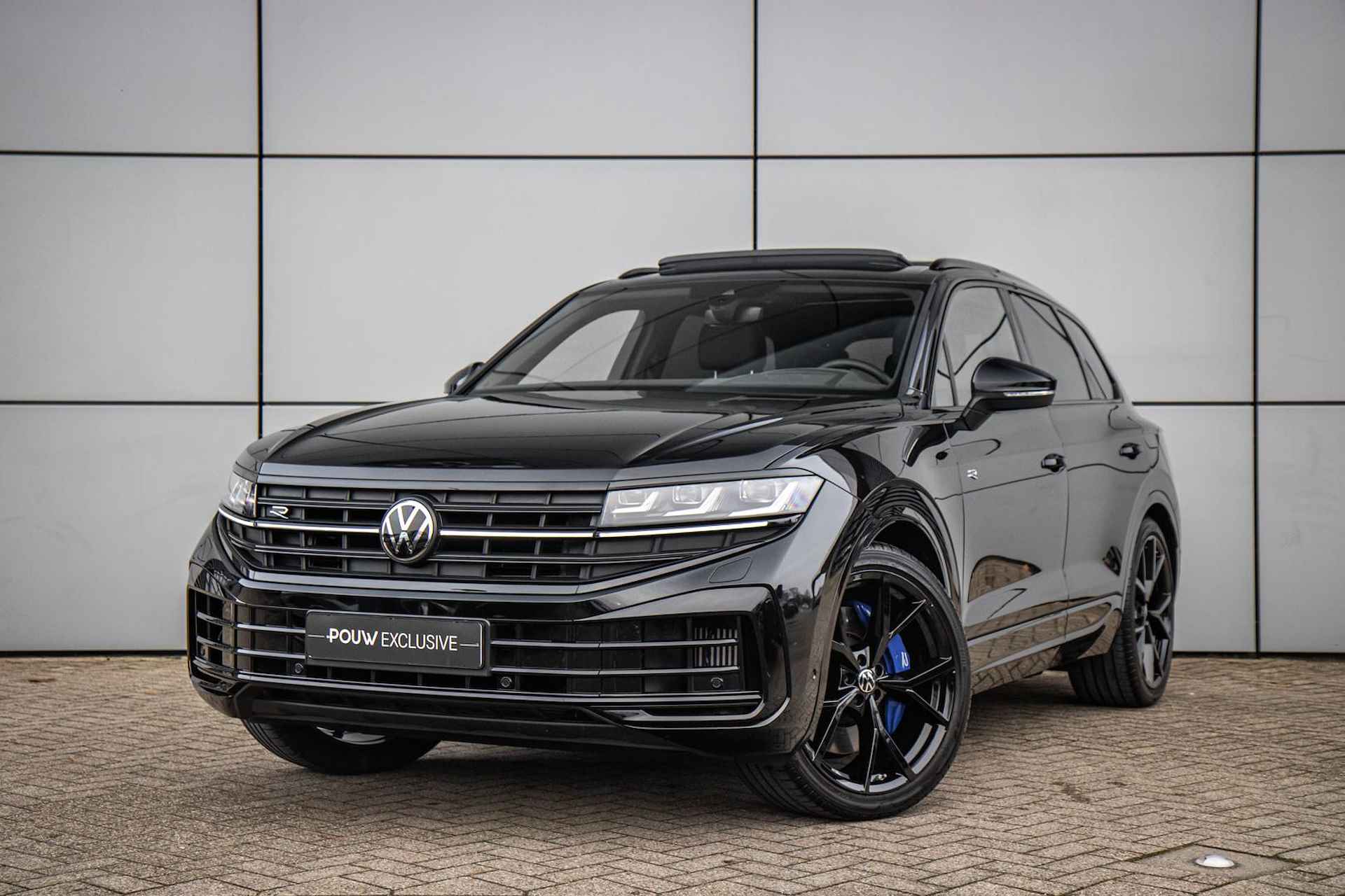 Volkswagen Touareg R 3.0 TSI 462PK eHybrid 4MOTION 462pk | Panoramadak | Stoelenpakket | Luchtvering | Servosluiting | 22'' LMV - 52/52