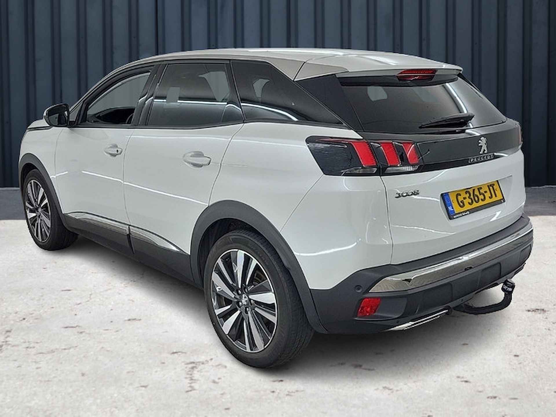 Peugeot 3008 1.2 PureTech Blue Lease Premium (131 PK) 1e-Eig. PEUGEOT-Dealer-Onderh. BOVAG-Garantie. NL-AUTO. Half-Leer, Trekhaak, Parelmoer, Navigatie/Apple-Carplay/Android-Auto, Cruisecontrol, Elek.-Achterklep, Keyless-Entry/Start, Parkeersens Achteruitrijcamera, Licht-Zicht-Pakket, Lm-Velgen-19Inch, Privacy-Glas - 5/21