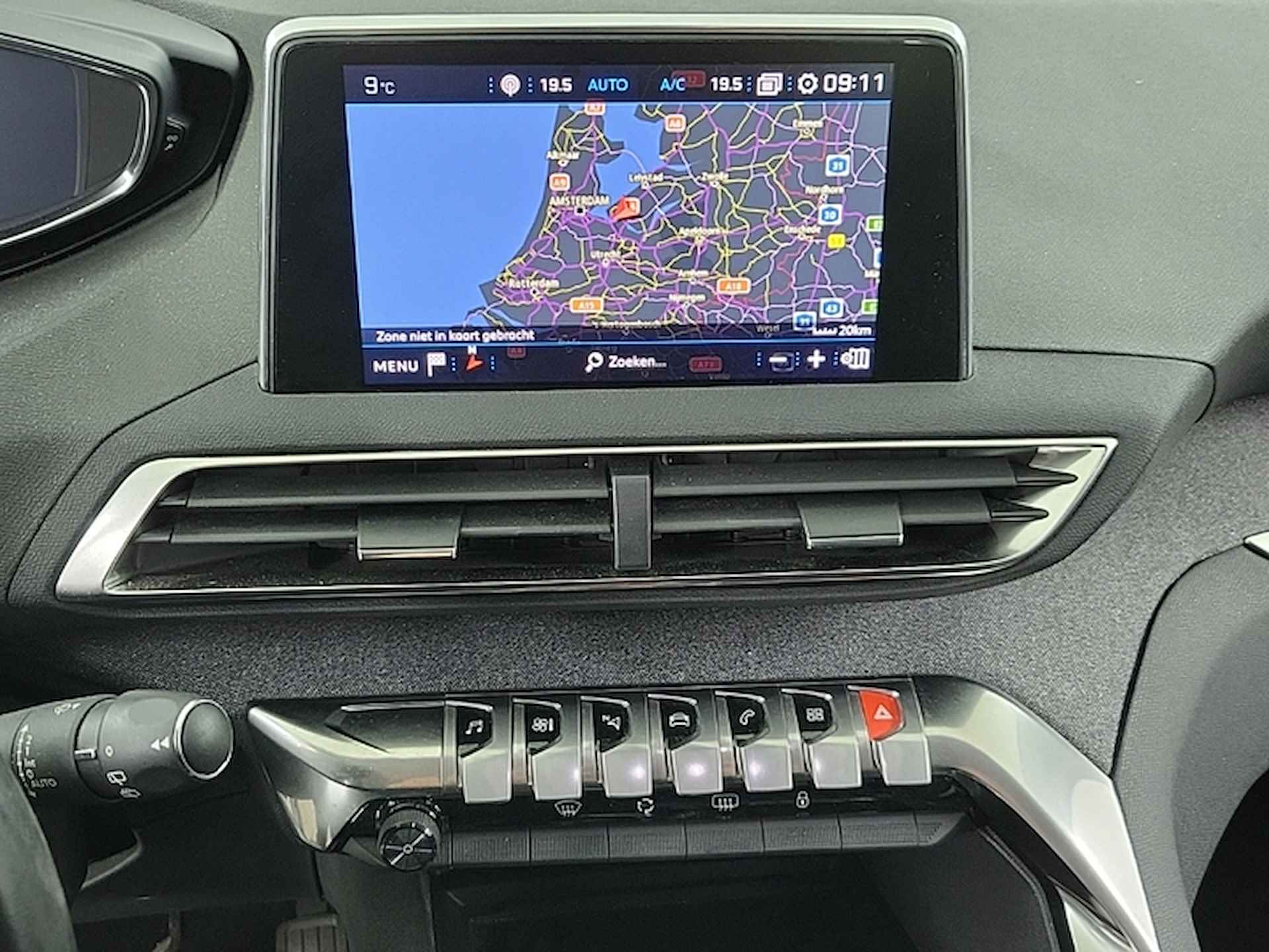 Peugeot 3008 1.2 PureTech Blue Lease Premium (131 PK) 1e-Eig. PEUGEOT-Dealer-Onderh. BOVAG-Garantie. NL-AUTO. Half-Leer, Trekhaak, Parelmoer, Navigatie/Apple-Carplay/Android-Auto, Cruisecontrol, Elek.-Achterklep, Keyless-Entry/Start, Parkeersens Achteruitrijcamera, Licht-Zicht-Pakket, Lm-Velgen-19Inch, Privacy-Glas - 11/21