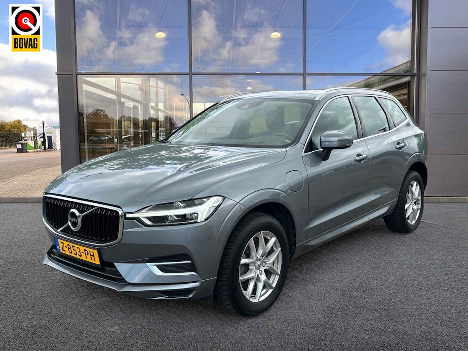 Volvo XC60 2.0 T8 TE AWD Momentum Pro/Panorama/Head up/elektrische achterkl - 3/38