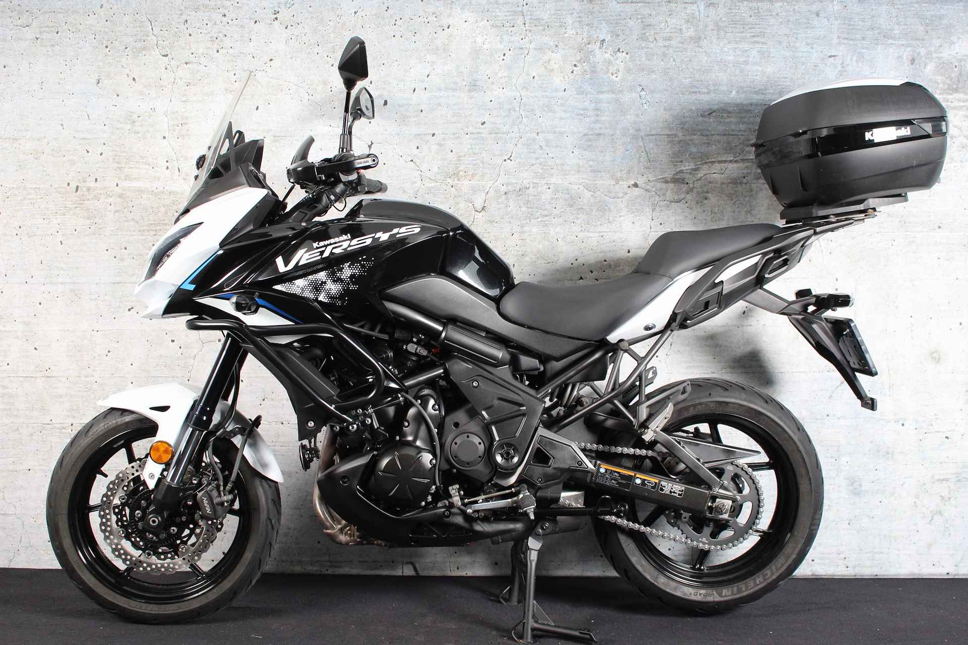 Kawasaki Versys 650 ABS - 2/25