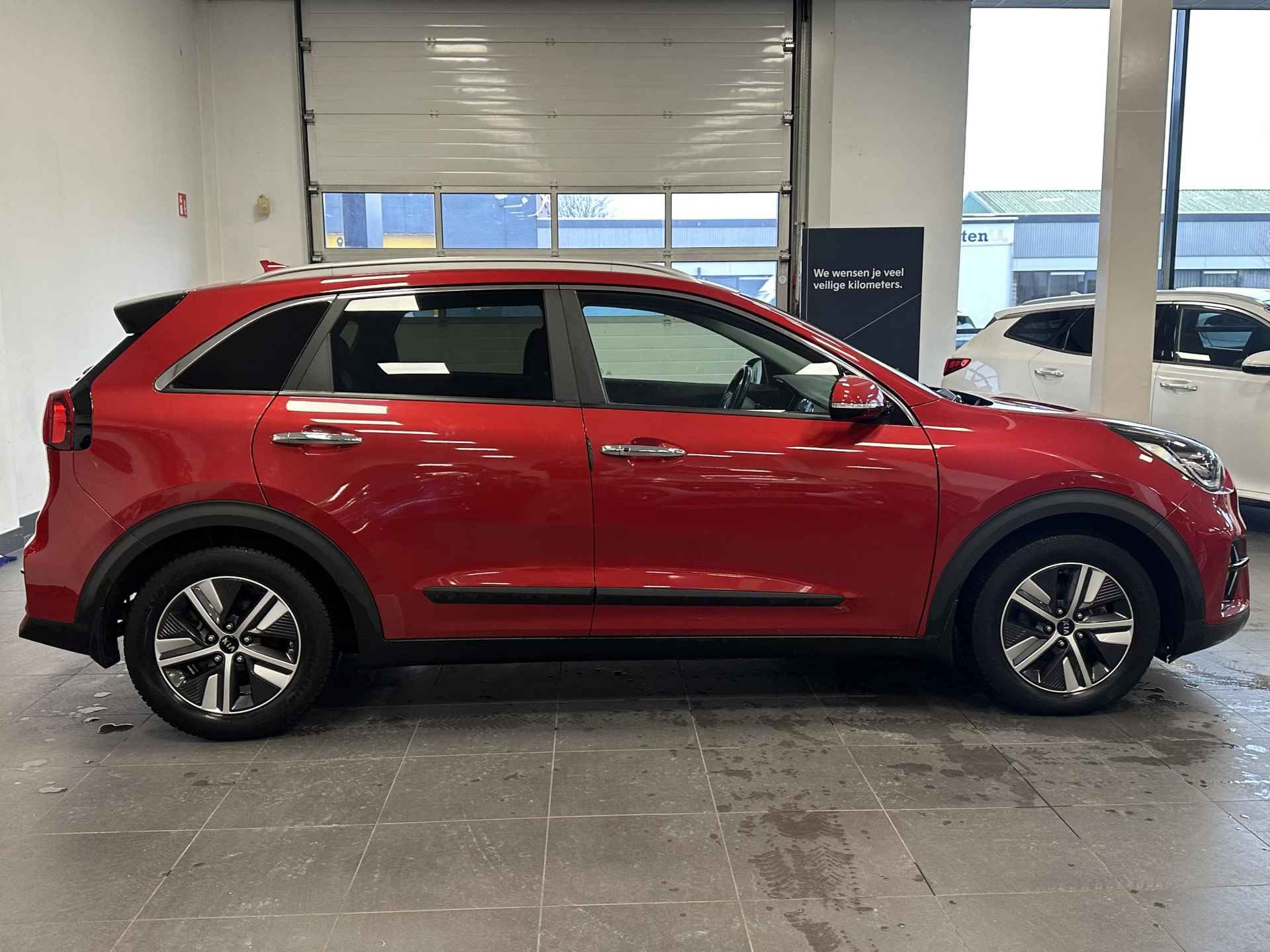 Kia Niro 1.6 GDi Hybrid ExecutiveLine - 40/44