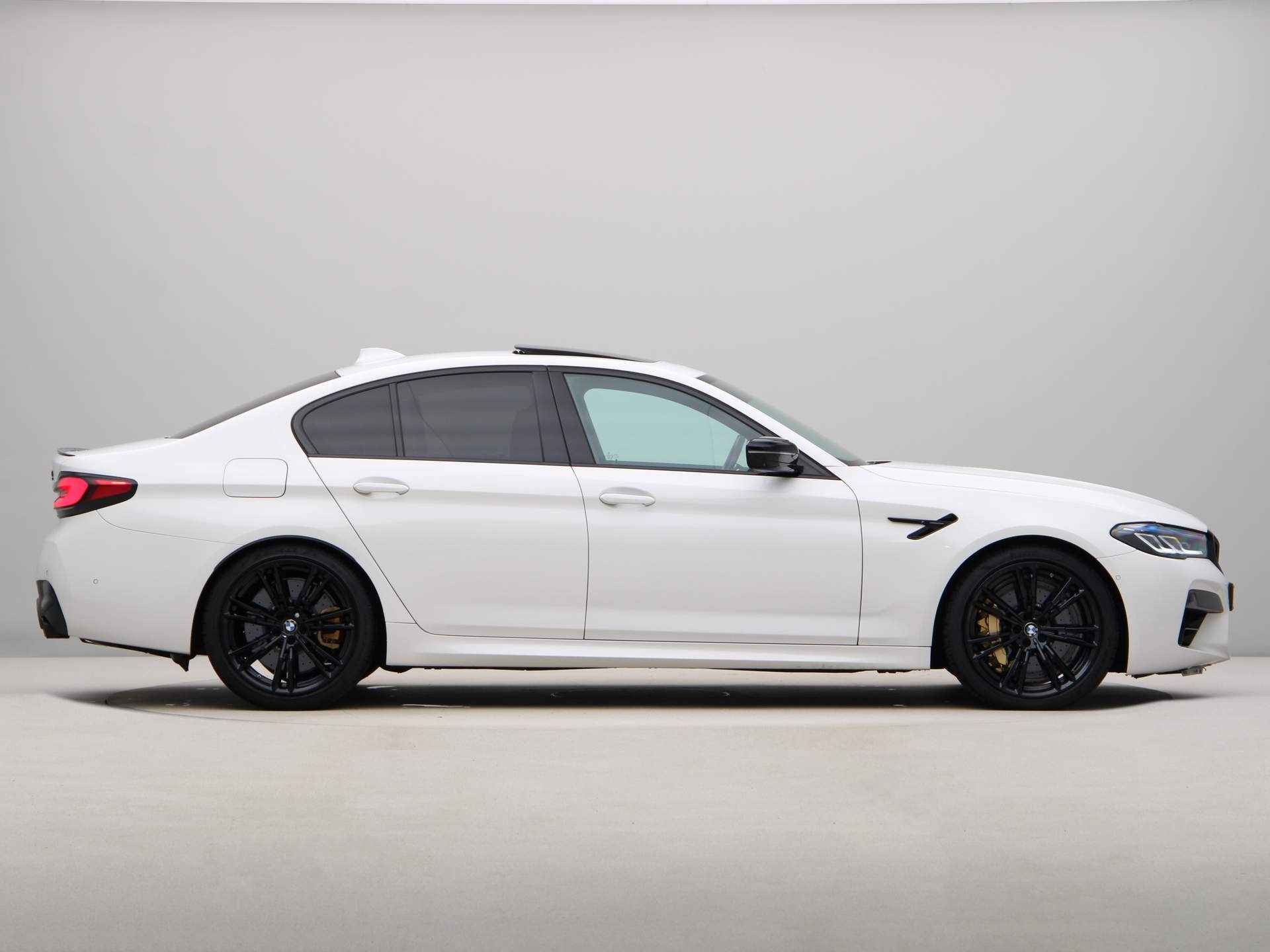 BMW M5 Competition - 9/23