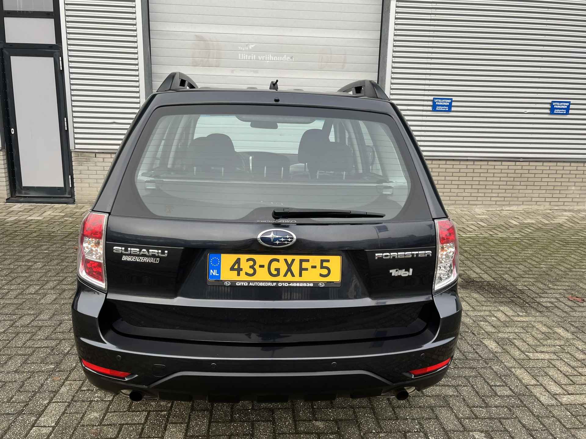 Subaru Forester 2.0 Luxury | All seasonbanden | Dealeronderhouden!!| Lage km stand| Keurige auto! - 3/26