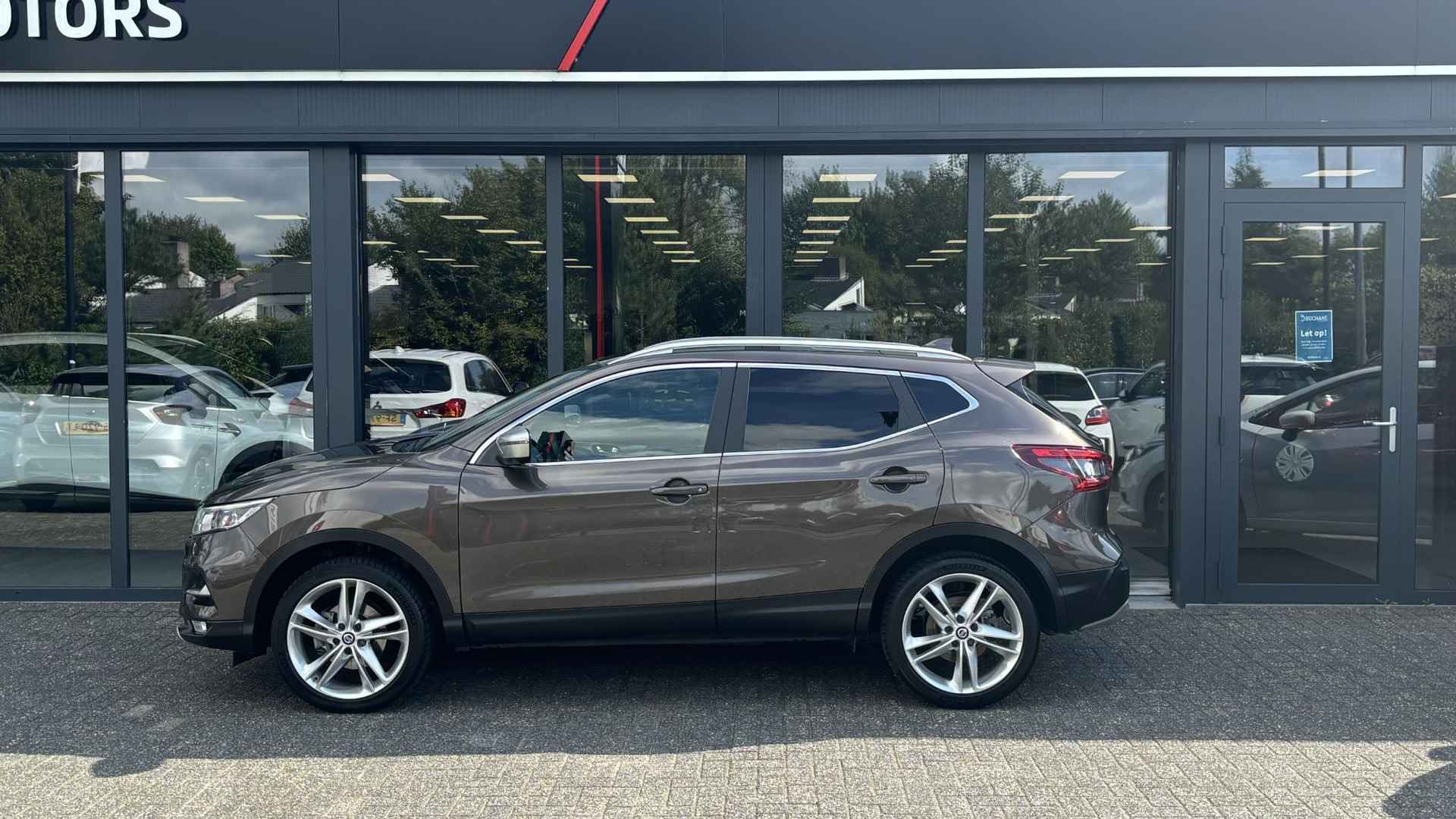 Nissan Qashqai 1.3 DIG-T 140 N-Motion | Trekhaak | Panoramadak | 19 inch - 15/25