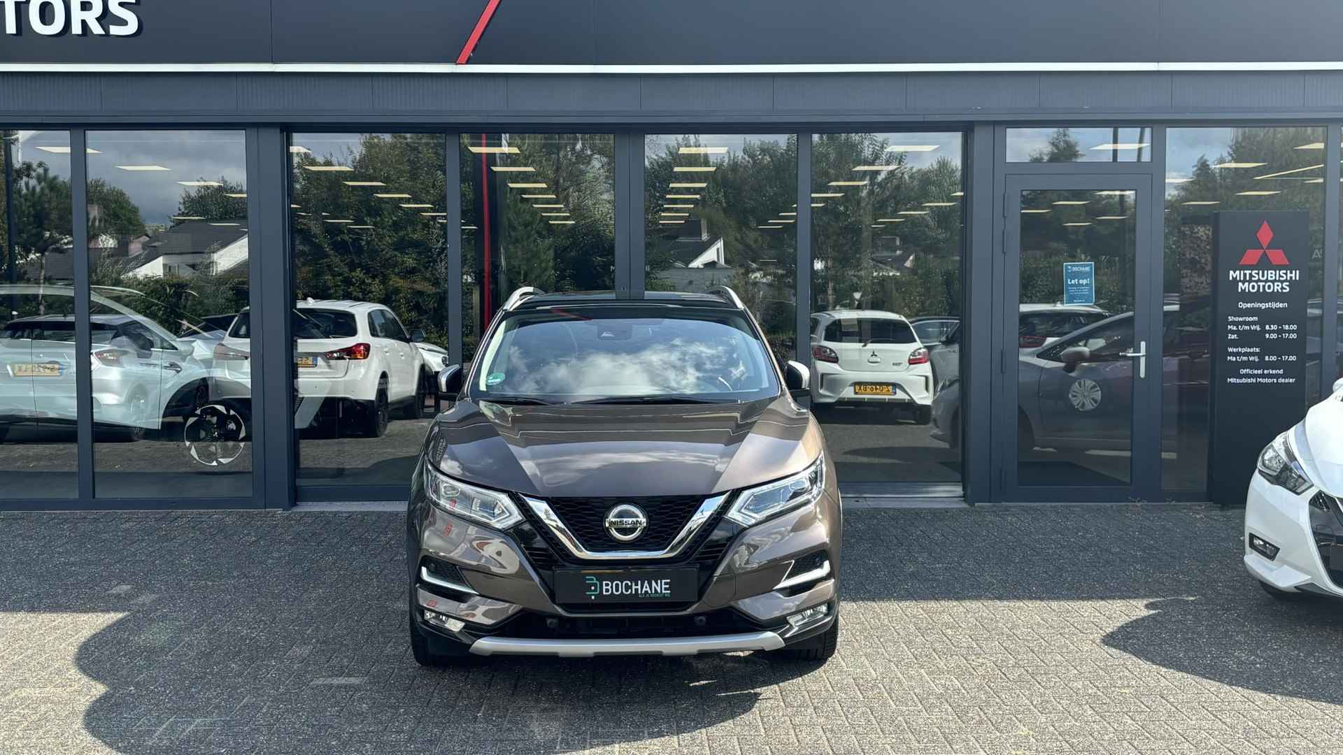 Nissan Qashqai 1.3 DIG-T 140 N-Motion | Trekhaak | Panoramadak | 19 inch - 17/25