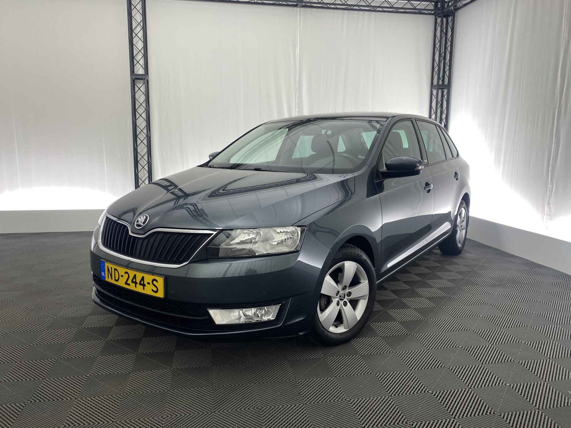 Škoda Rapid Spaceback 1.2 TSI Automaat | Cruise Control | Navi | Pan. dak | Stoelverw. | - 2/38