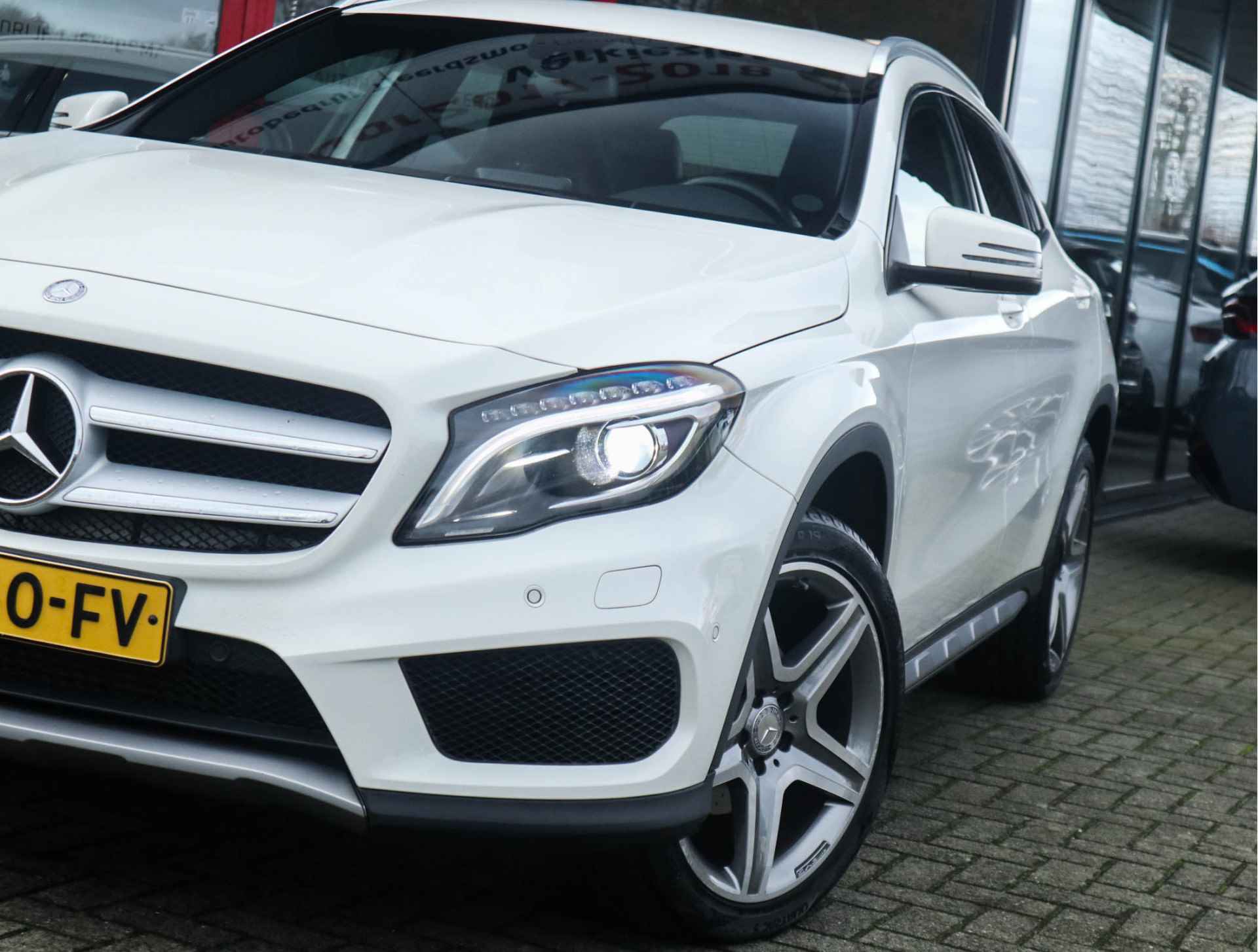 Mercedes-Benz GLA 200 Prestige AMG Navi/Clima/Cruise/Stoelverw/PDC - 4/27