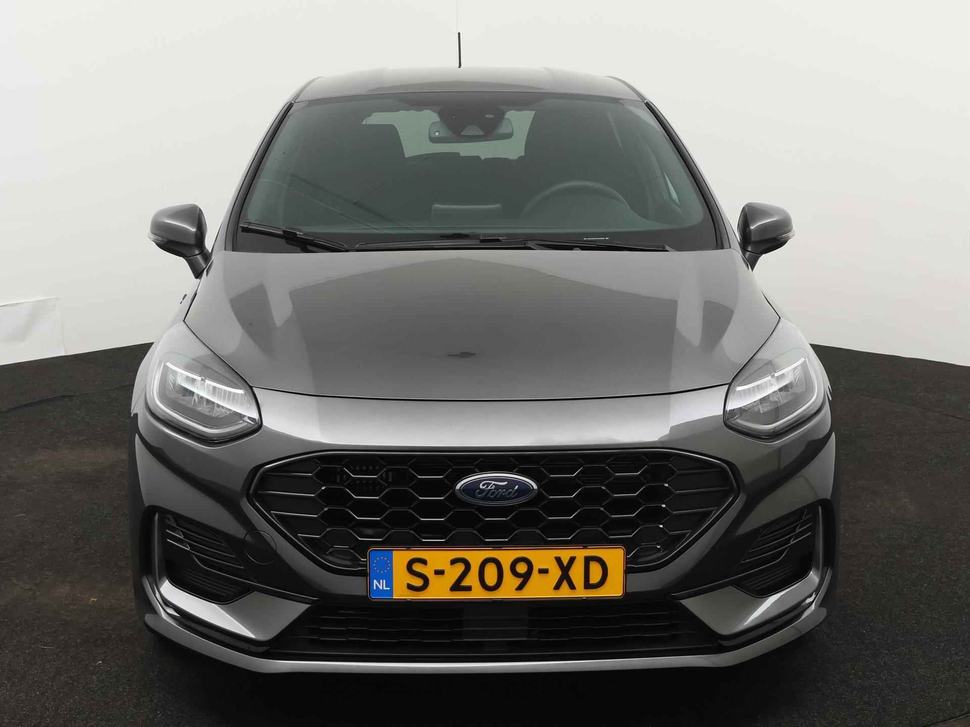 Ford Fiesta 1.0 EcoBoost Hybrid ST-Line | 125PK | Rijklaar! | Navigatie | Parkeersensoren | Climate control | Keyless entry - 9/20