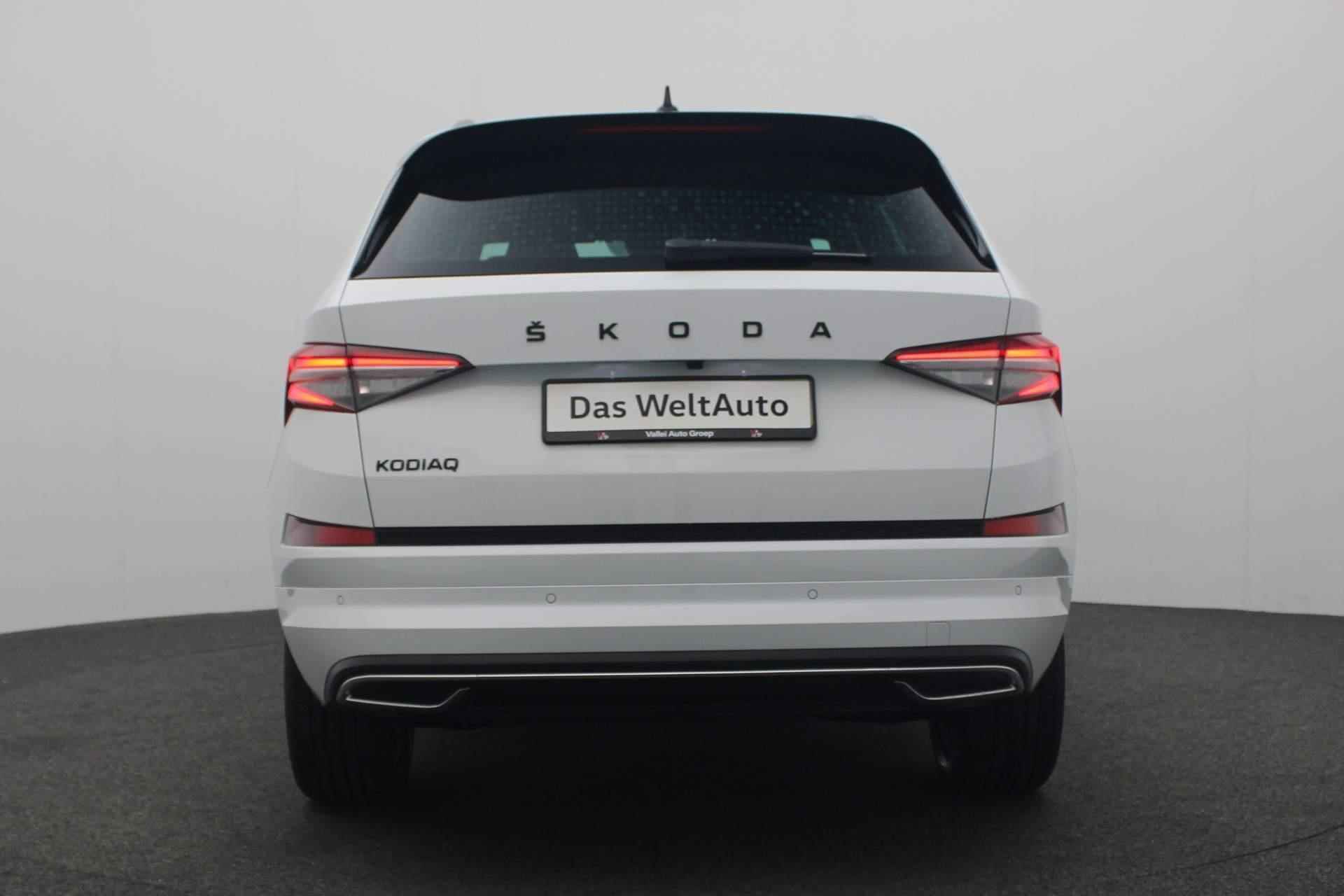 Skoda Kodiaq 7 pers. 1.5 TSI 150PK DSG Sportline Business | Navi | Camera | Matrix LED | Keyless | ACC | 19 inch - 19/44