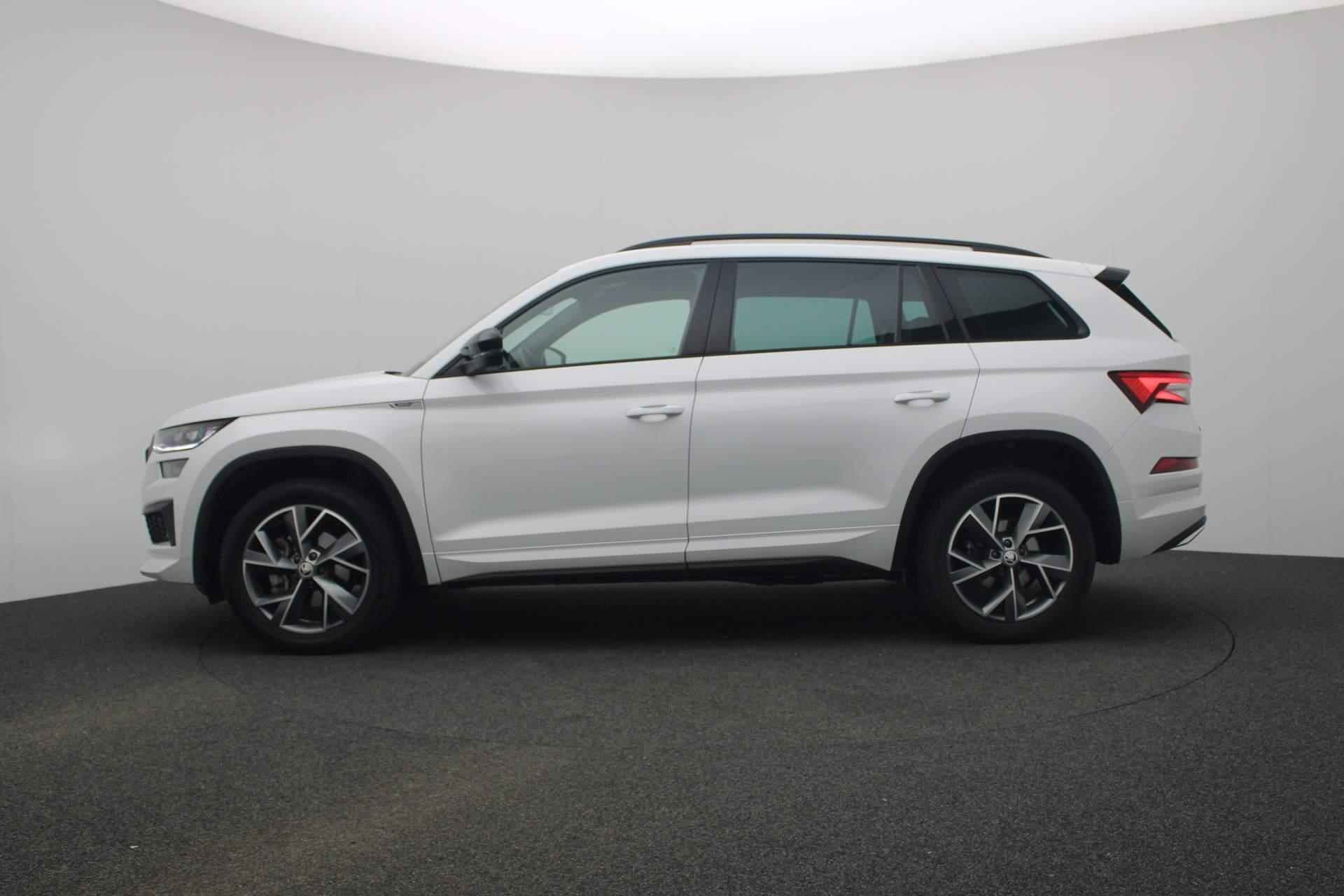 Skoda Kodiaq 7 pers. 1.5 TSI 150PK DSG Sportline Business | Navi | Camera | Matrix LED | Keyless | ACC | 19 inch - 20/44