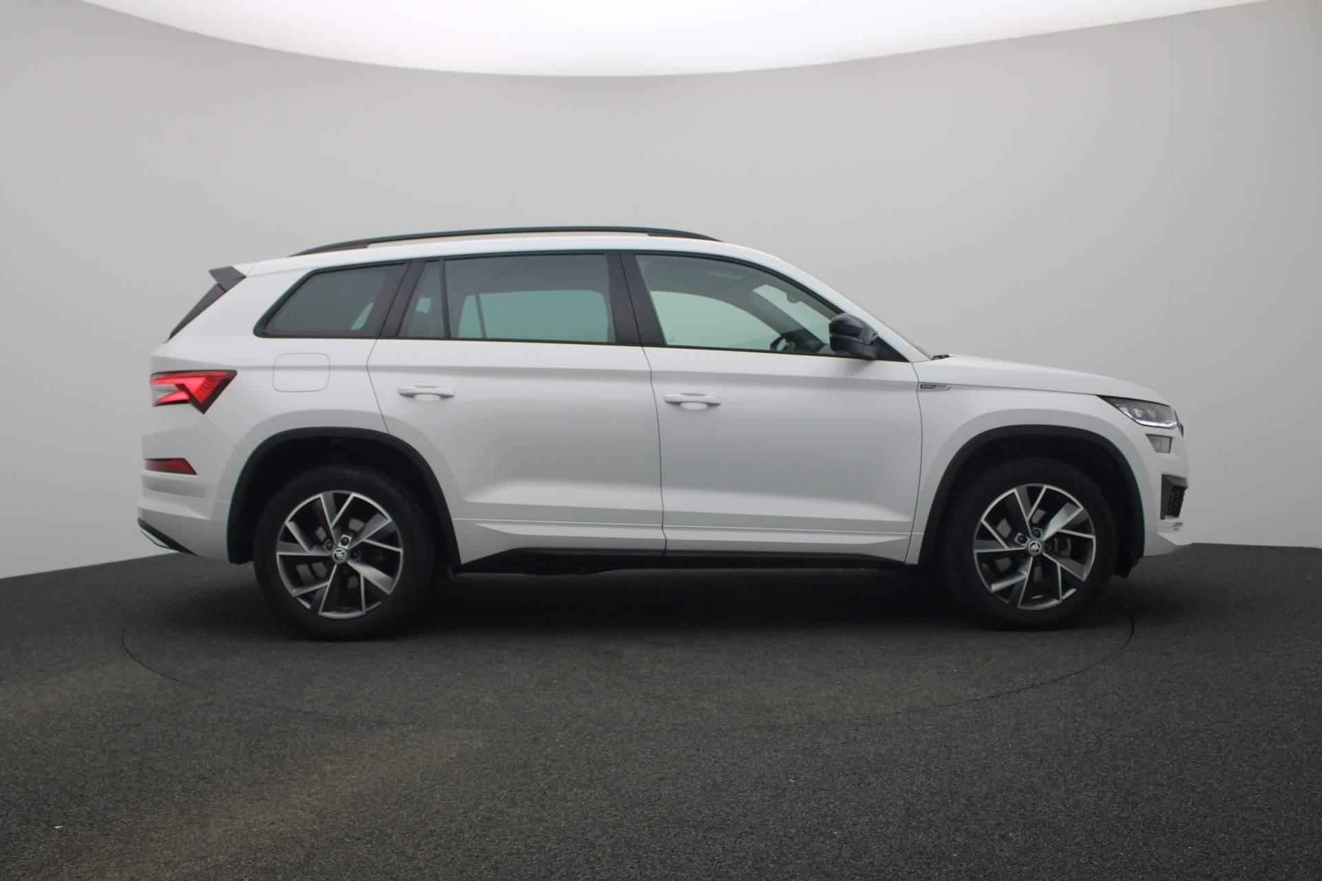 Skoda Kodiaq 7 pers. 1.5 TSI 150PK DSG Sportline Business | Navi | Camera | Matrix LED | Keyless | ACC | 19 inch - 21/44