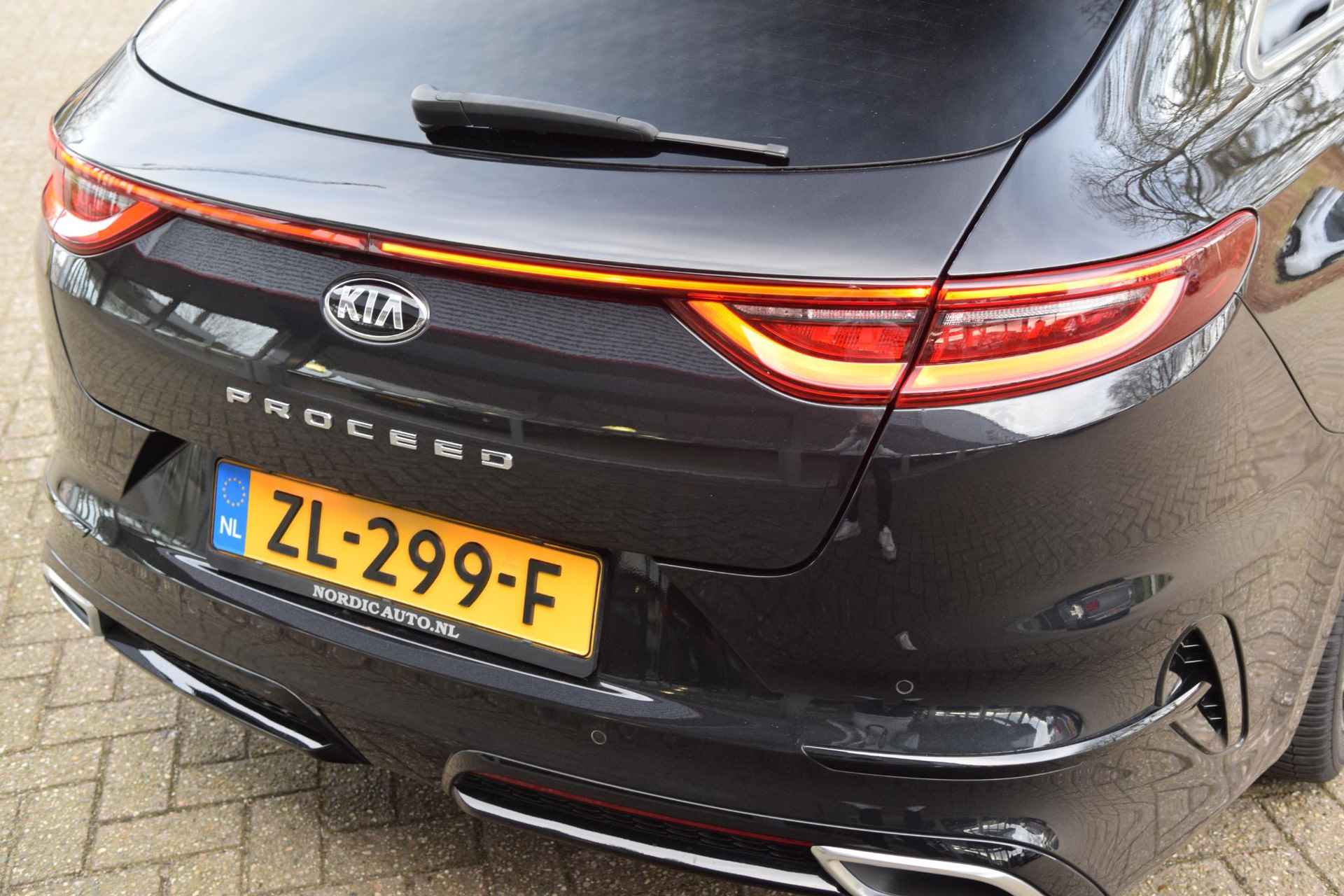 Kia ProCeed 1.0 T-GDI GT-Line met Pano/Stoelvw/Carplay - 47/49