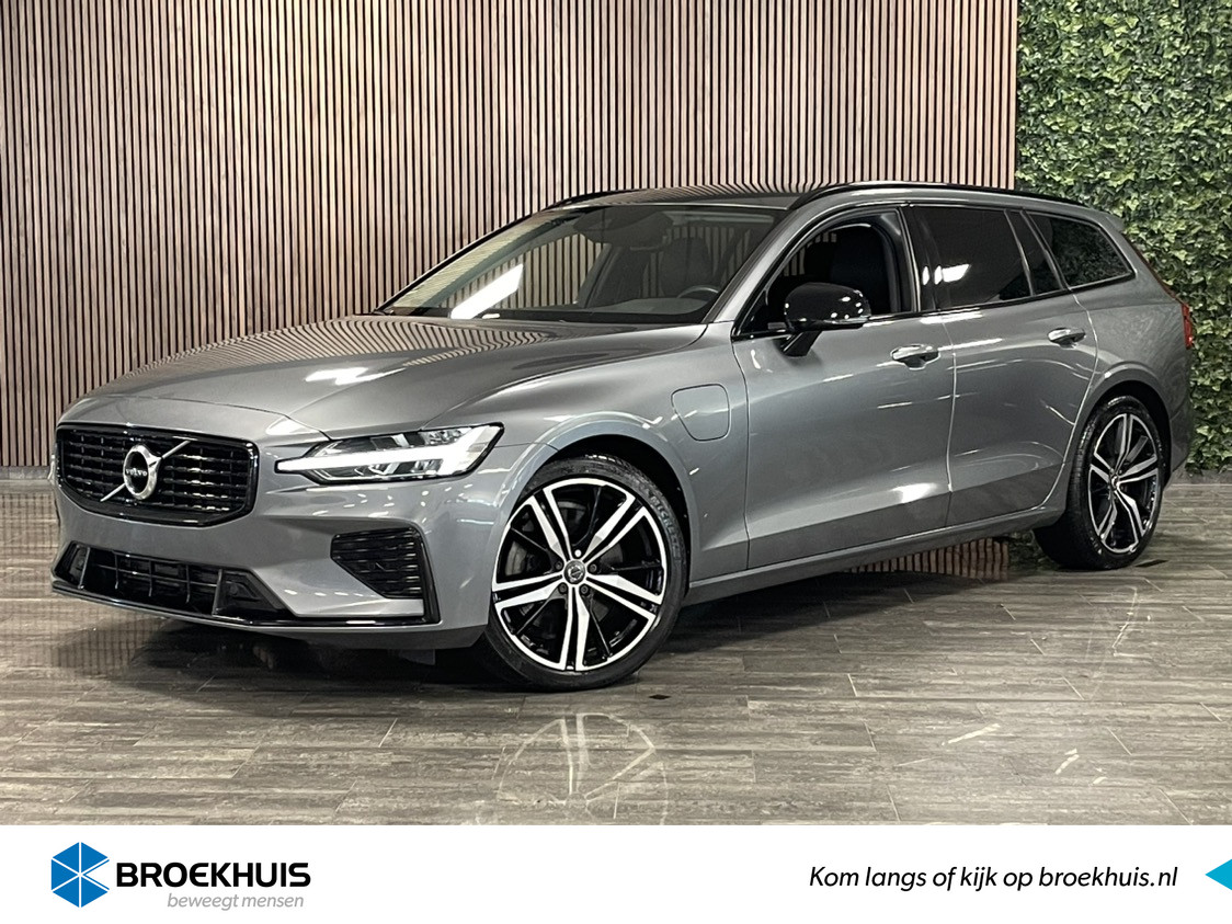 Volvo V60 T6 AWD Recharge R-Design | Adaptieve Cruise Control | Stoelverwarming voor+achter | Stuurwielverwarming | 19 Inch | Standkachel